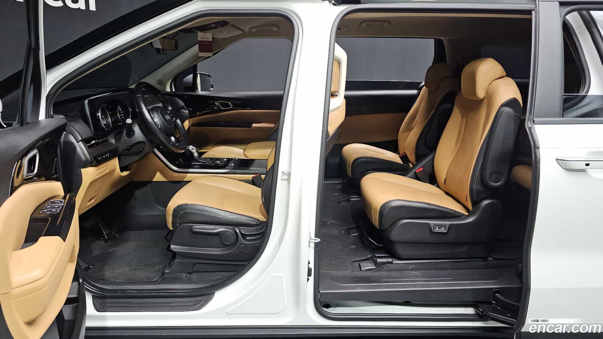 Canival Kia 2020.8-OPTION-022