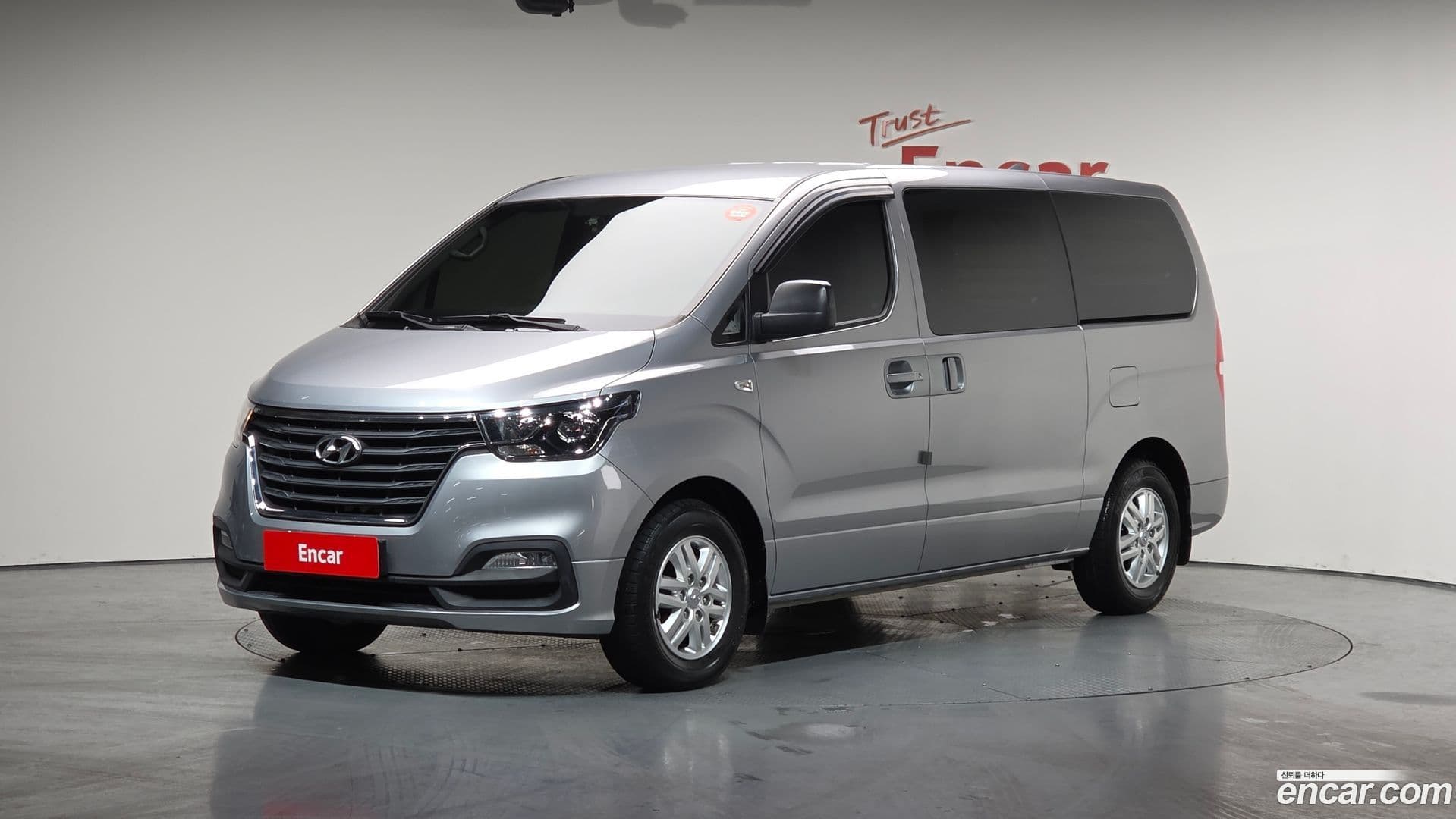 Main__Slider__Photo:Starex Hyundai 2018.11-0