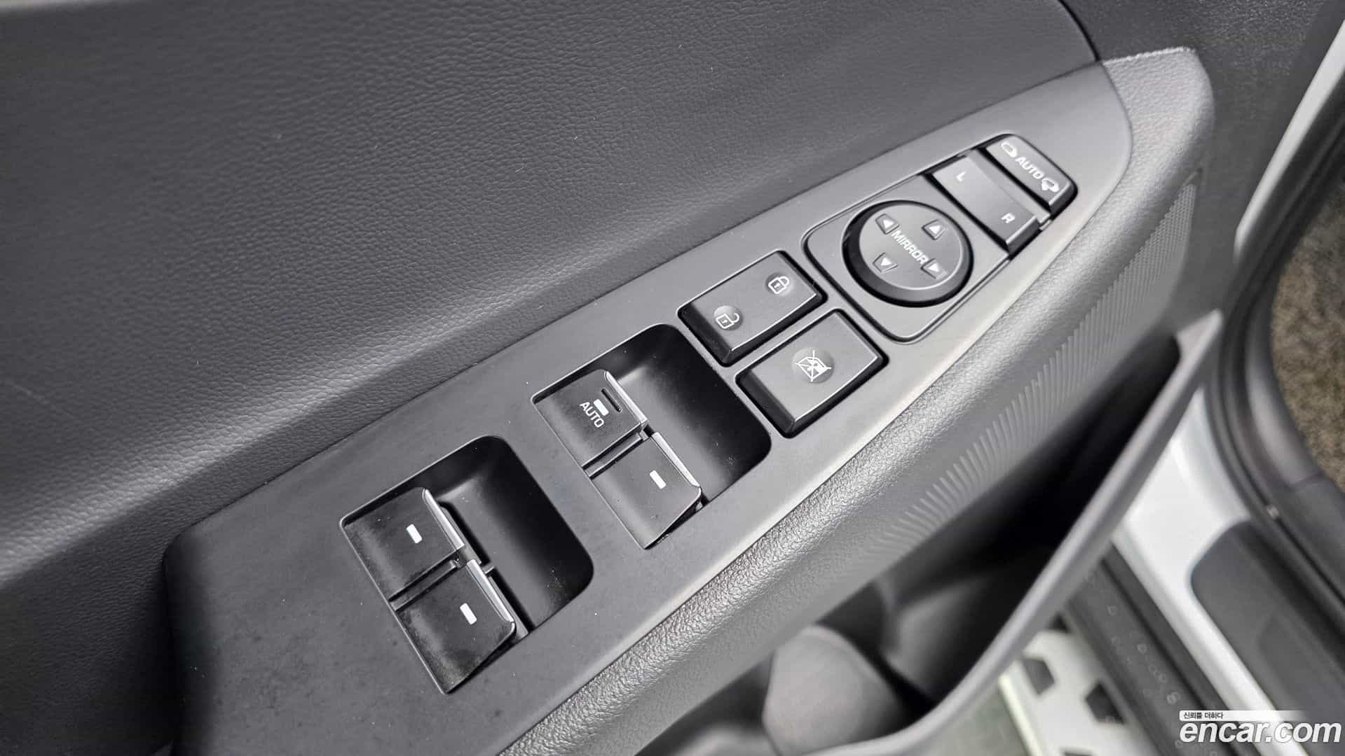 Tucson Hyundai 2019.2-OPTION-016