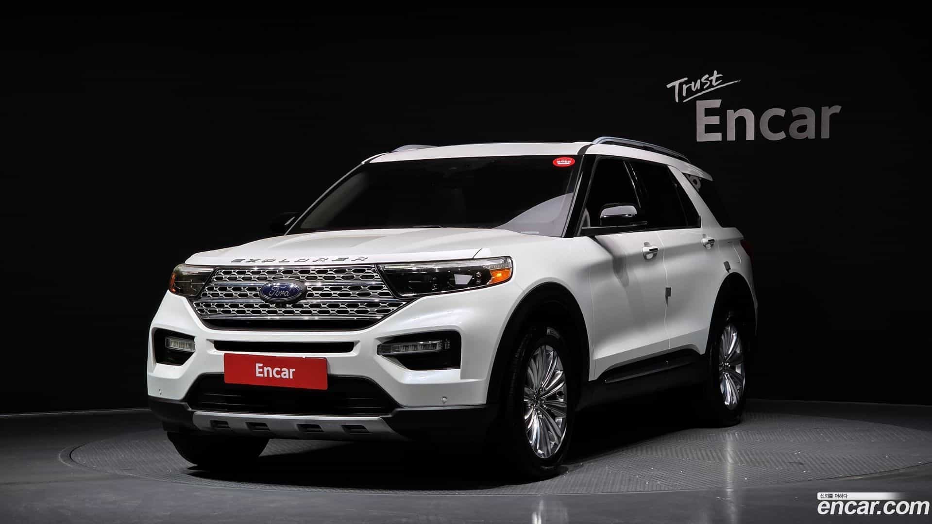 Explorer Ford 2019.11-OUTER-001