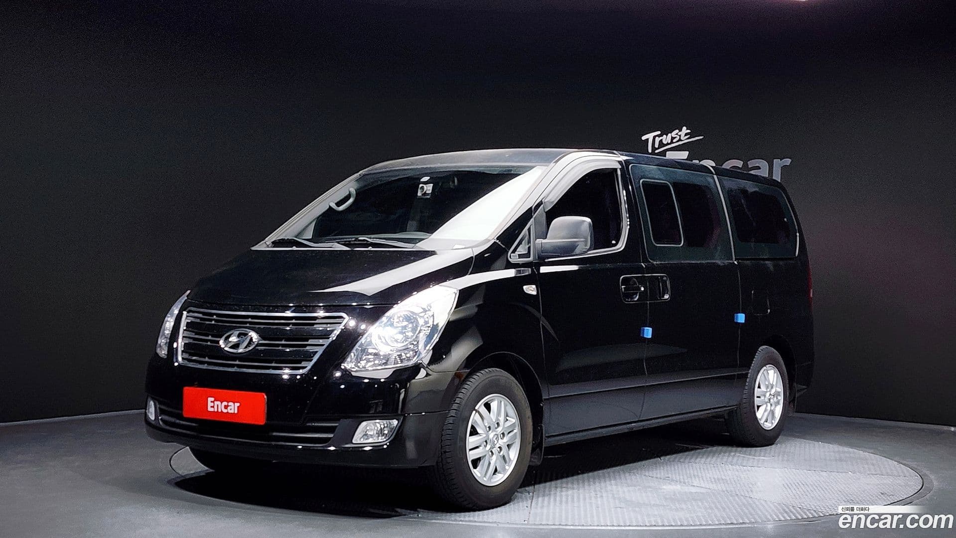 Main__Slider__Photo:Starex Hyundai 2016.10-0