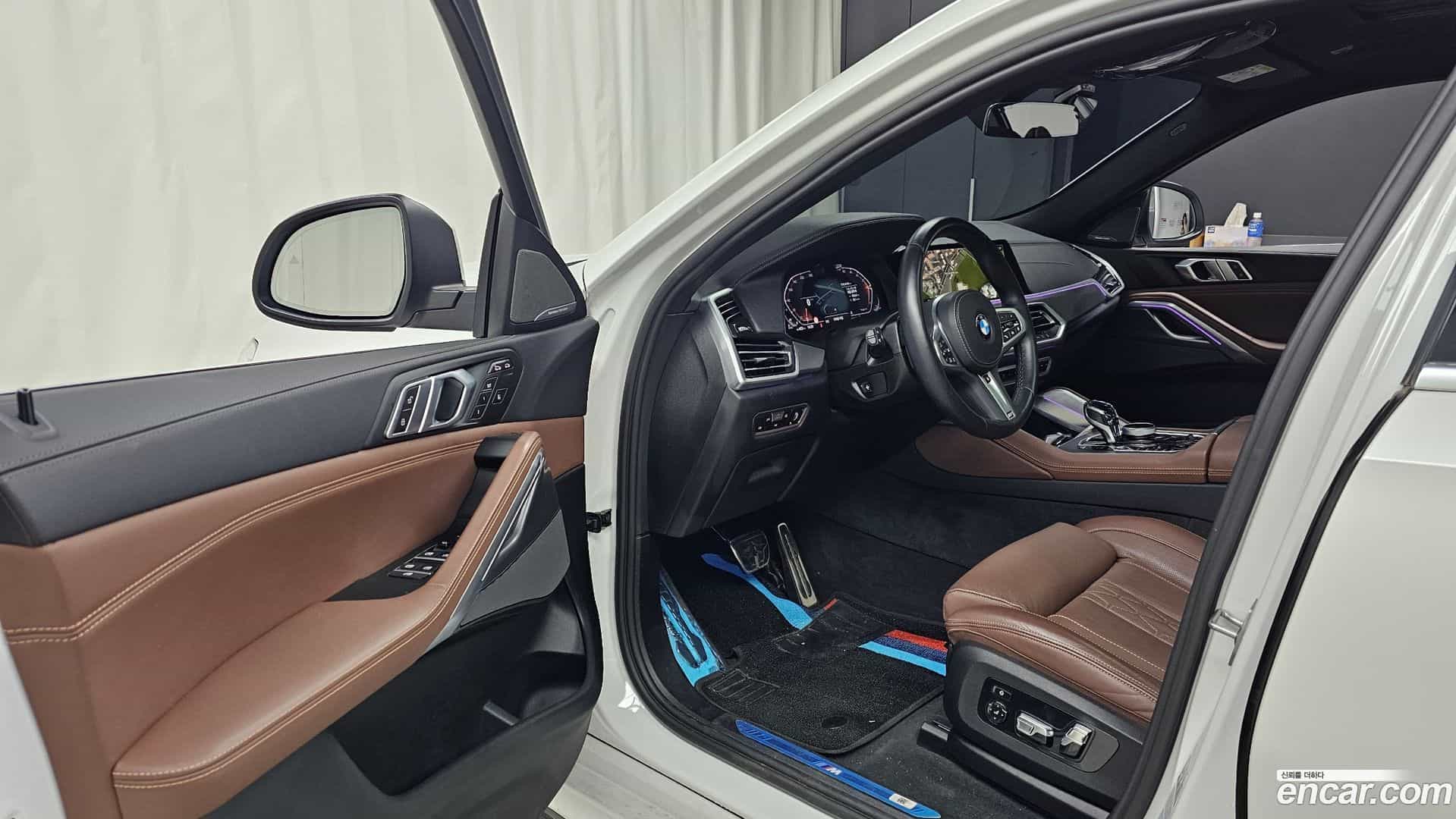 X6 BMW 2023.1-INNER-010