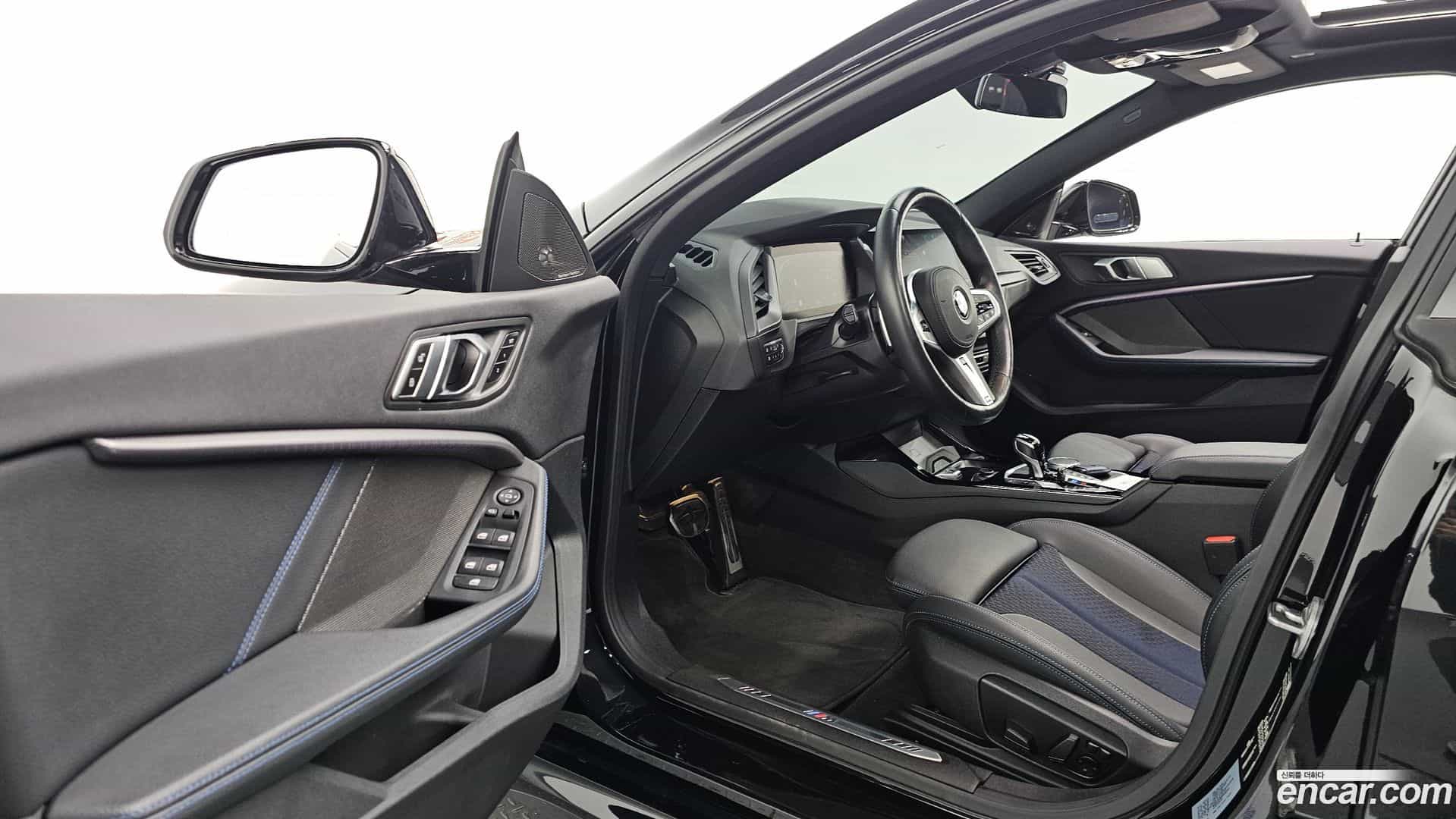 2-Series BMW 2023.4-OPTION-015