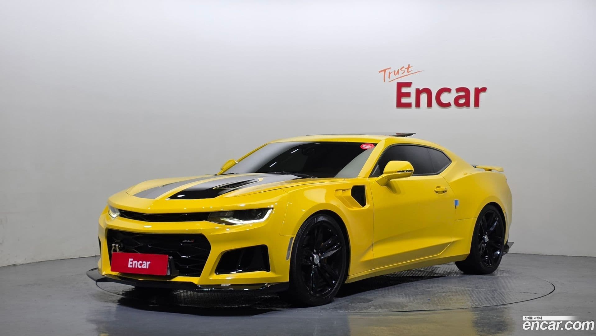 Main__Slider__Photo:Camaro Chevrolet 2016.10-0