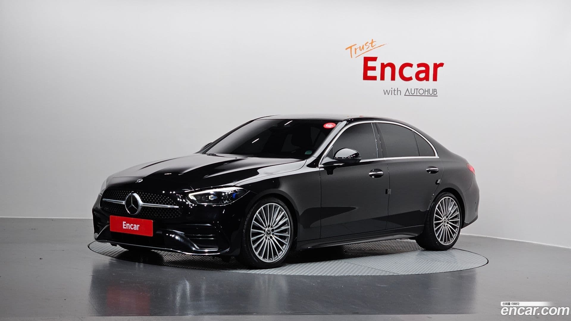 Main__Slider__Photo:C-Class Mercedes-Benz 2023.1-0