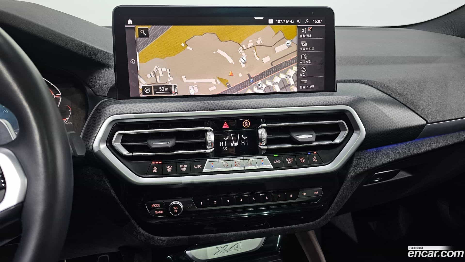 X4 BMW 2021.11-OPTION-018