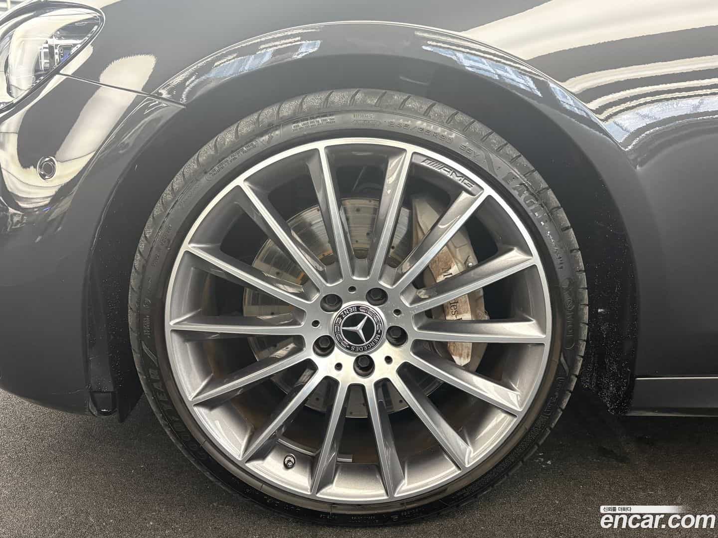 E-Class Mercedes-Benz 2022.3-INNER-006