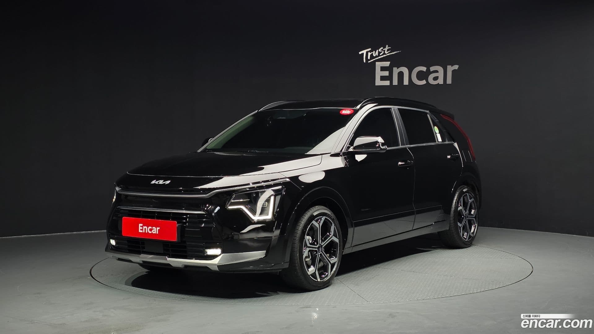 Main__Slider__Photo:Niro Kia 2022.11-0