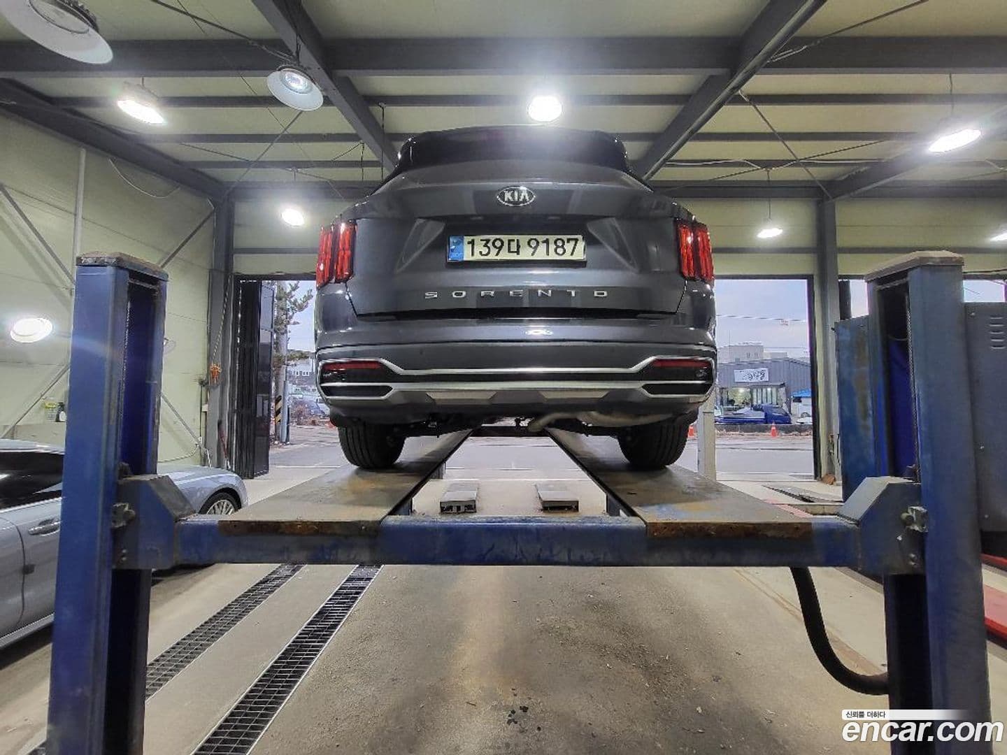Main__Slider__Photo:Sorento Kia 2020.9-1