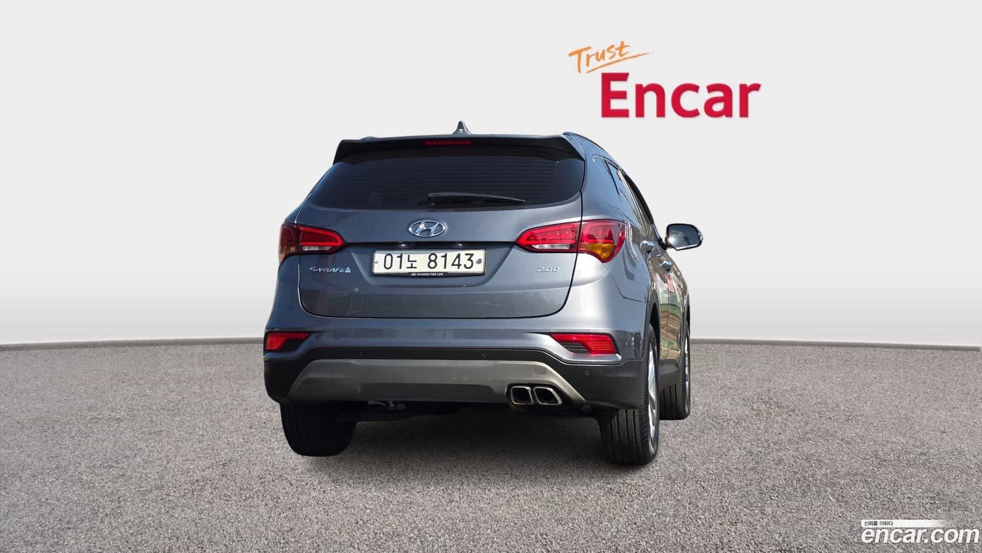 Santafe Hyundai 2017.4-OUTER-004