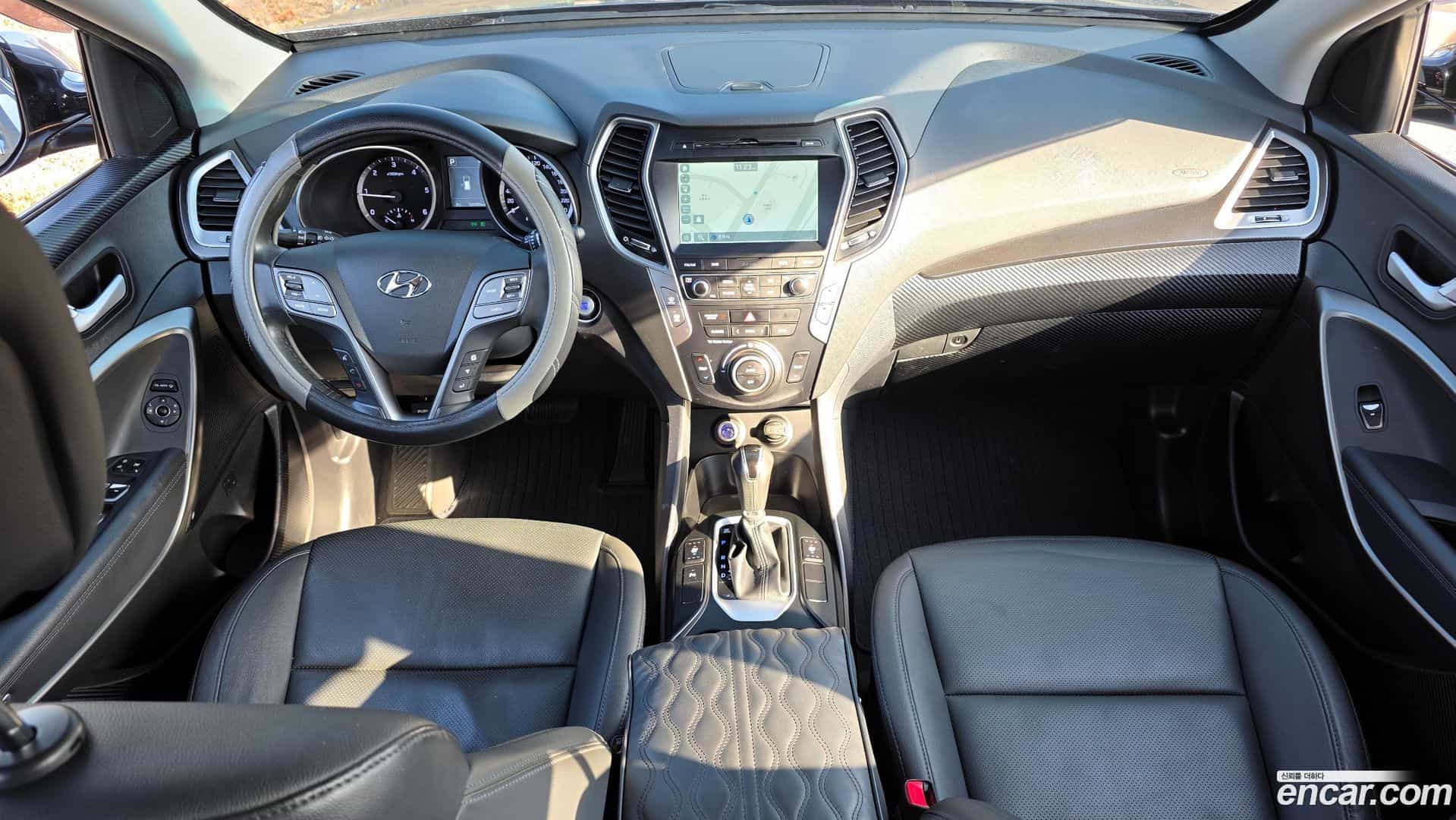 Santafe Hyundai 2017.4-INNER-007