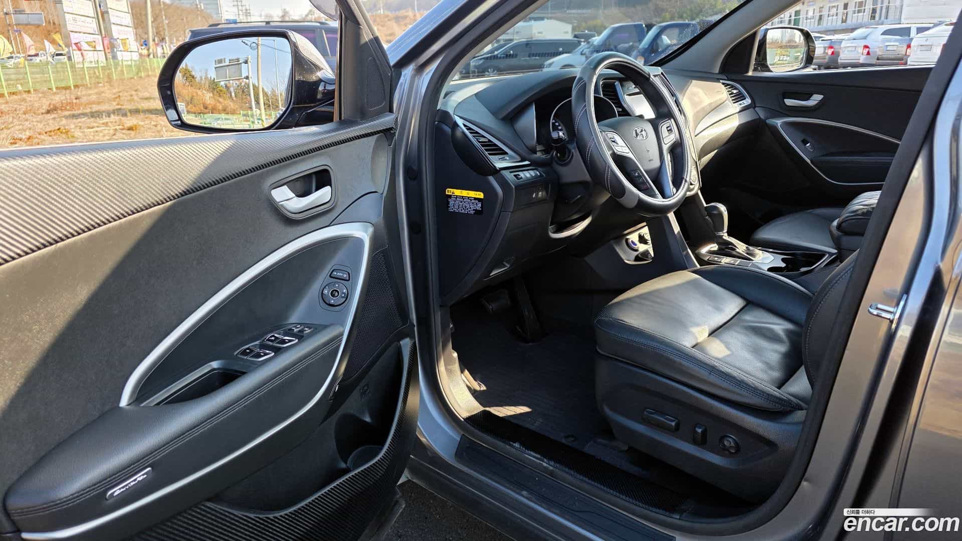 Santafe Hyundai 2017.4-OPTION-015