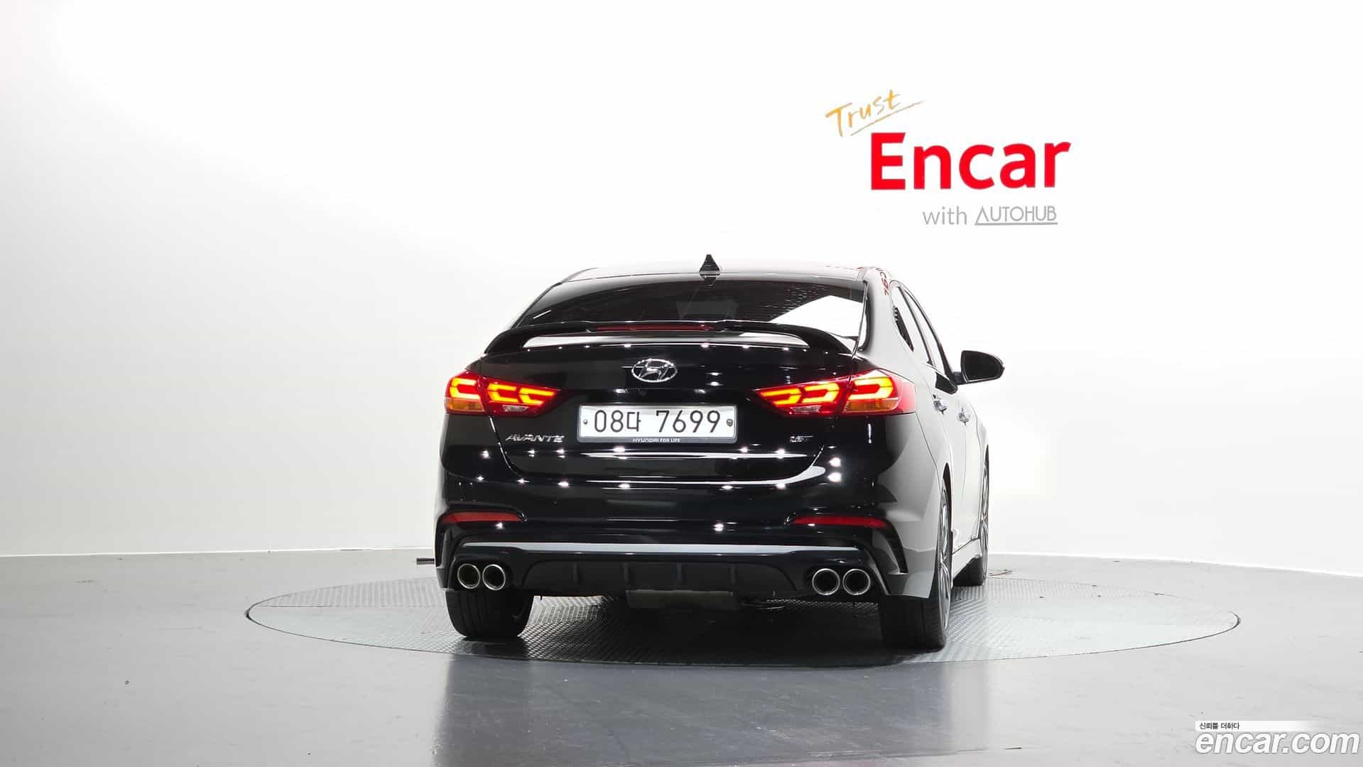 AVANTE Hyundai 2018.6-OUTER-004