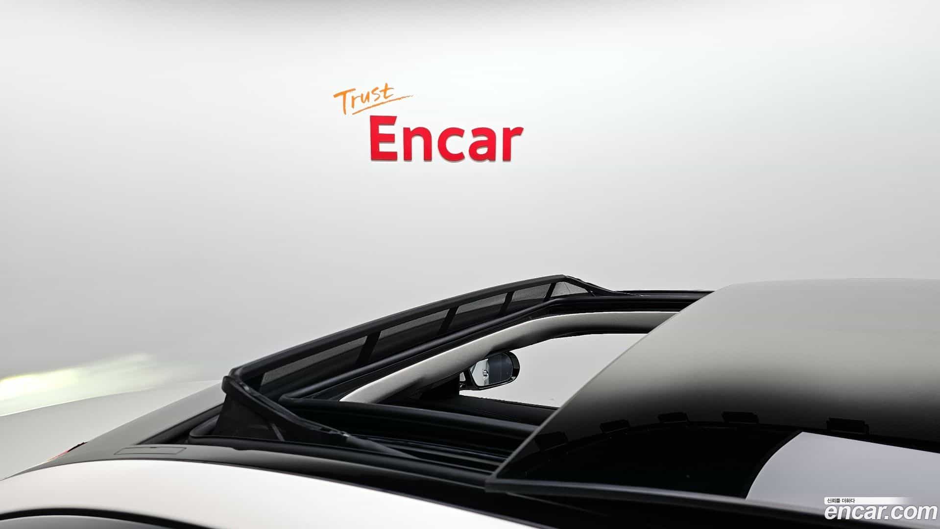 E-Class Mercedes-Benz 2017.5-OPTION-024