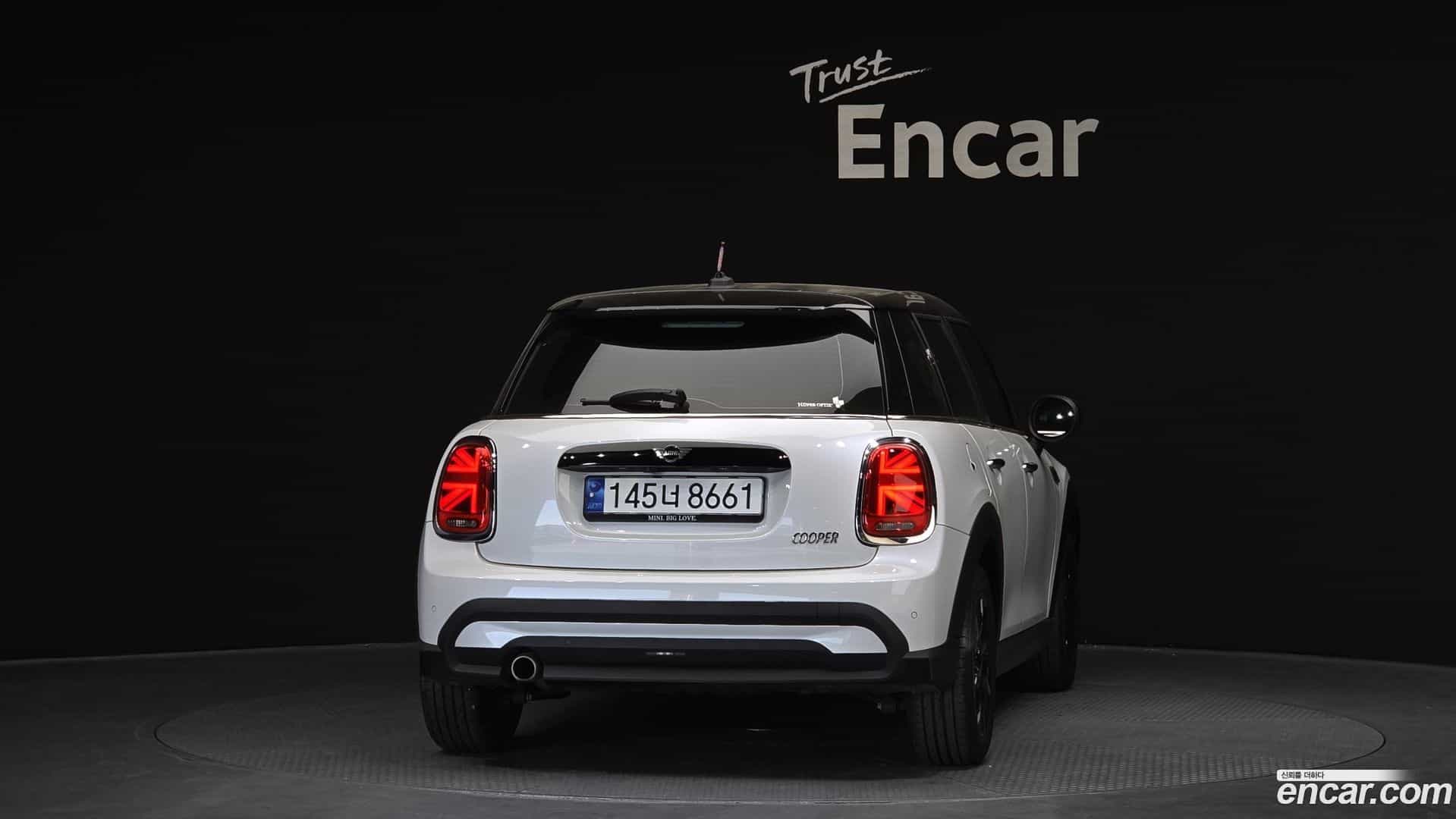 Cooper Mini 2024.1-OUTER-004
