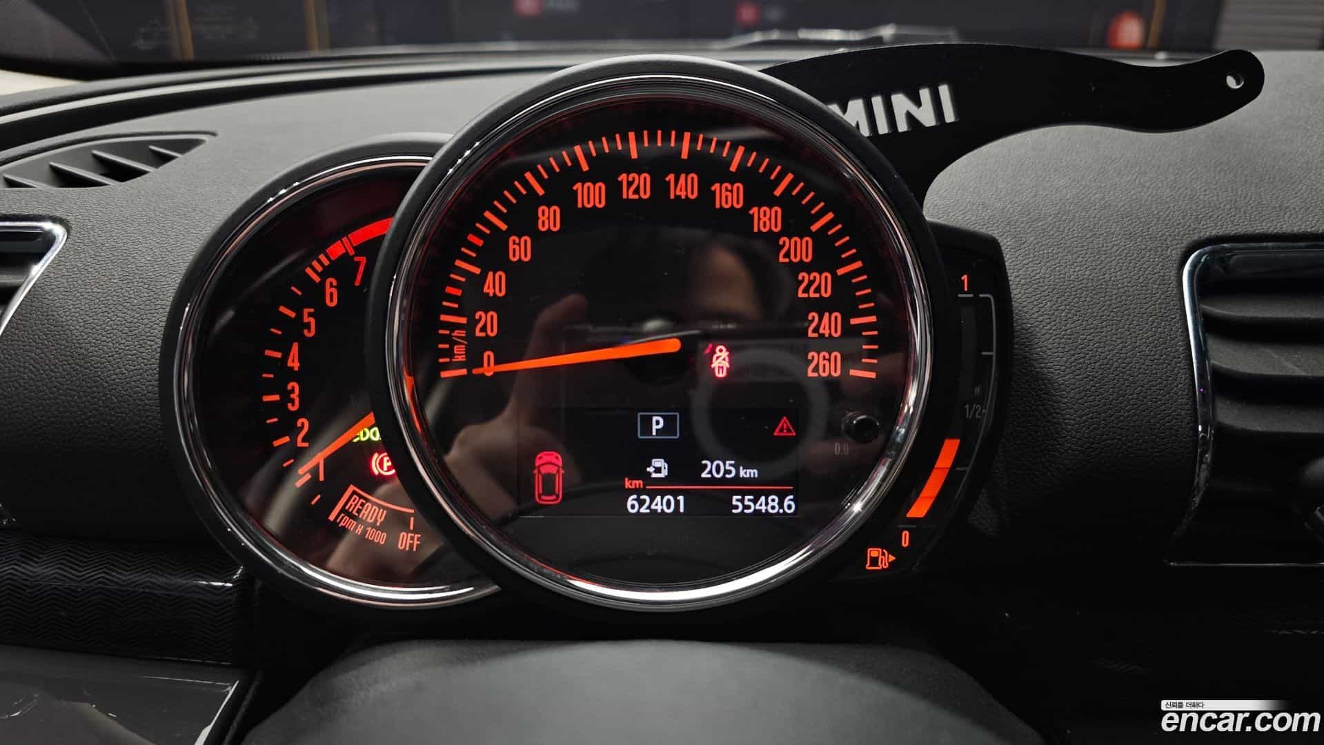 Clubman Mini 2018.7-INNER-008