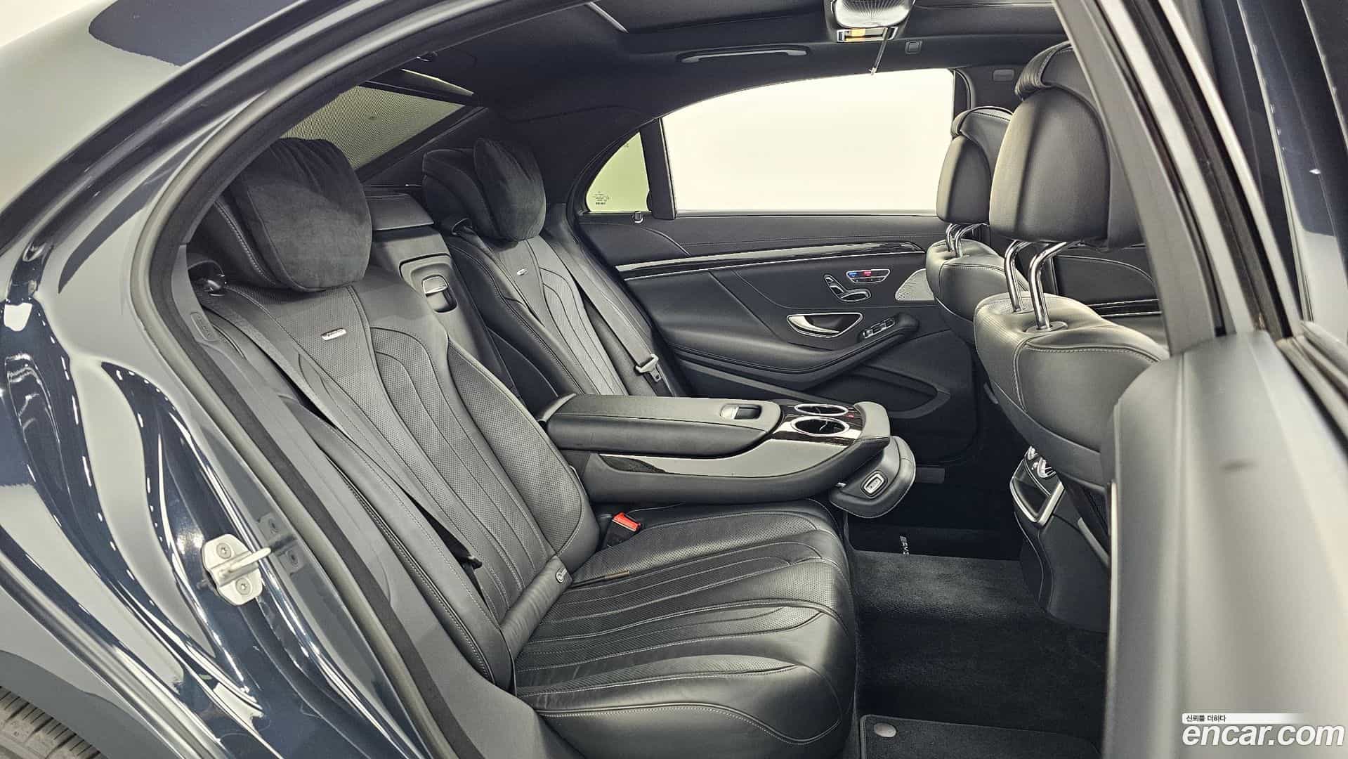 S-Class Mercedes-Benz 2015.6-OPTION-016
