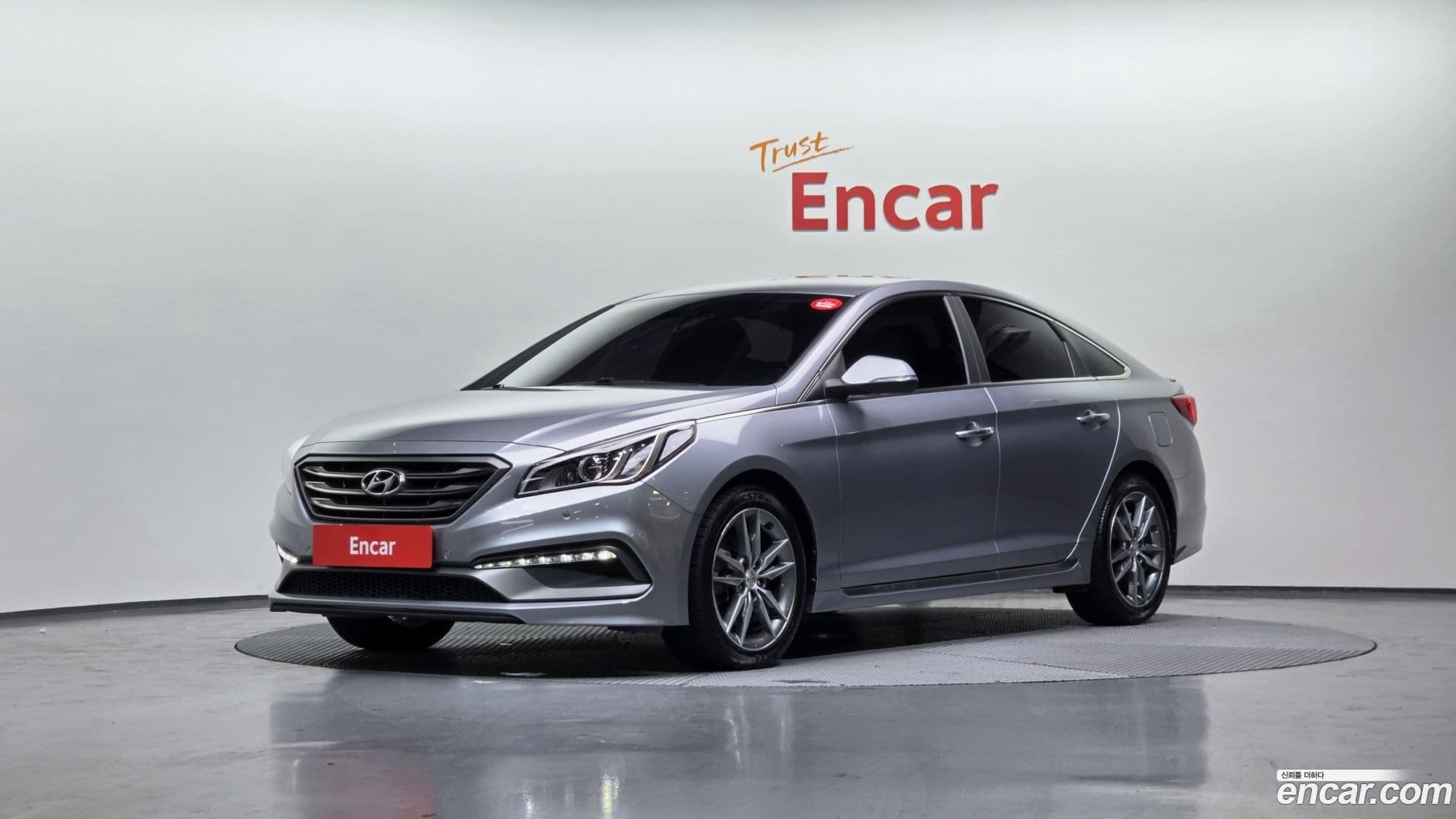 Main__Slider__Photo:Sonata Hyundai 2015.6-0