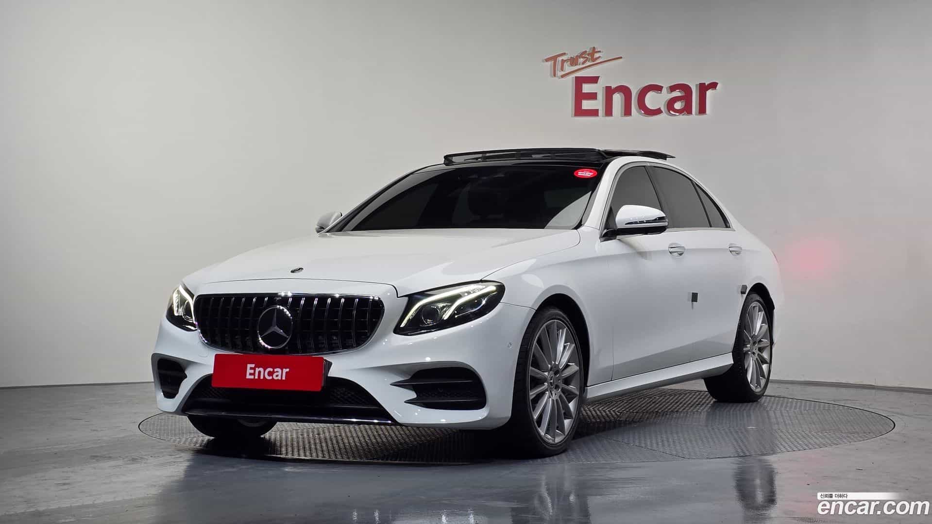 E-Class Mercedes-Benz 2019.11-OUTER-001