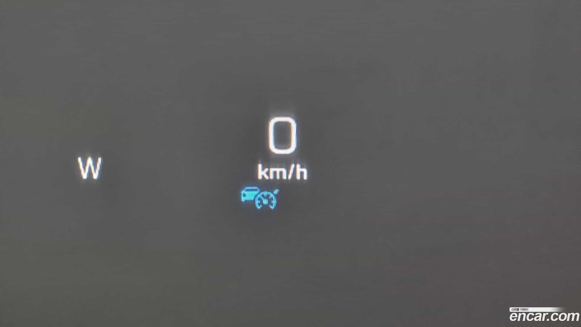 E-Class Mercedes-Benz 2019.11-OPTION-021
