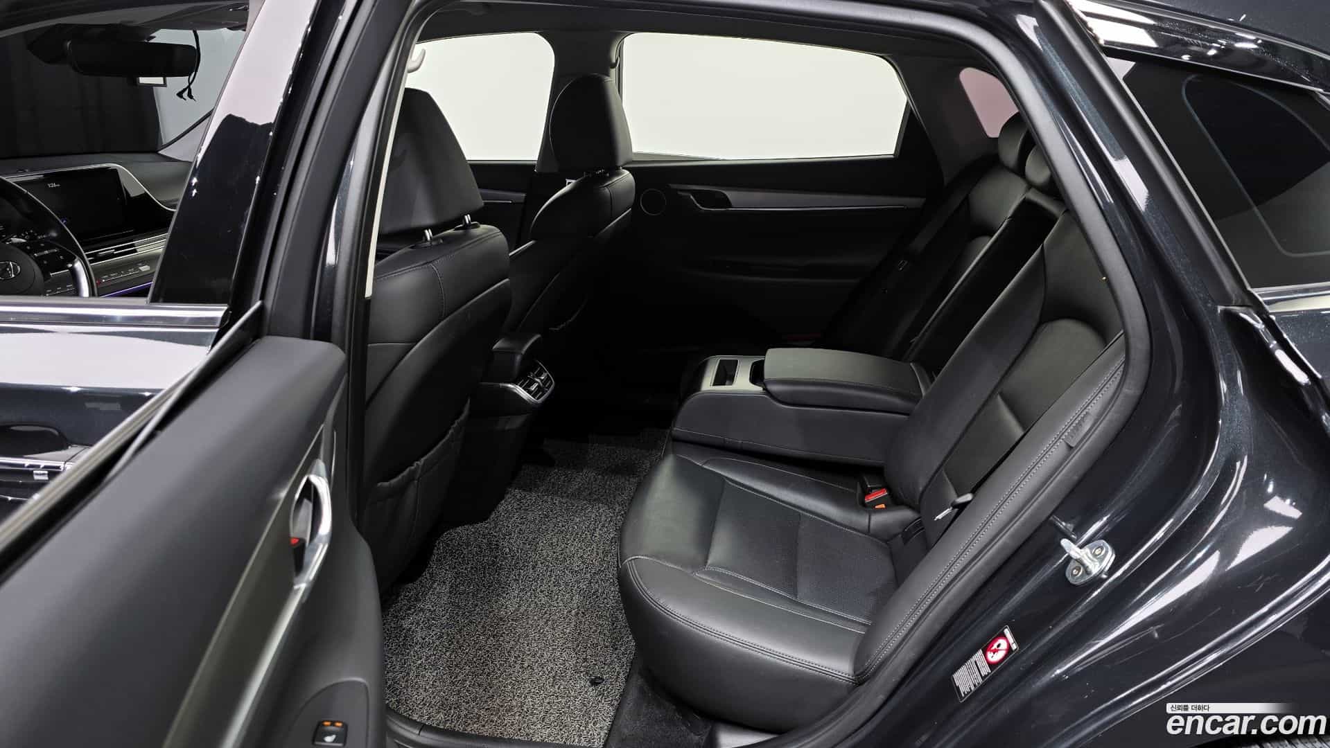 Grandeur Hyundai 2020.11-OPTION-024