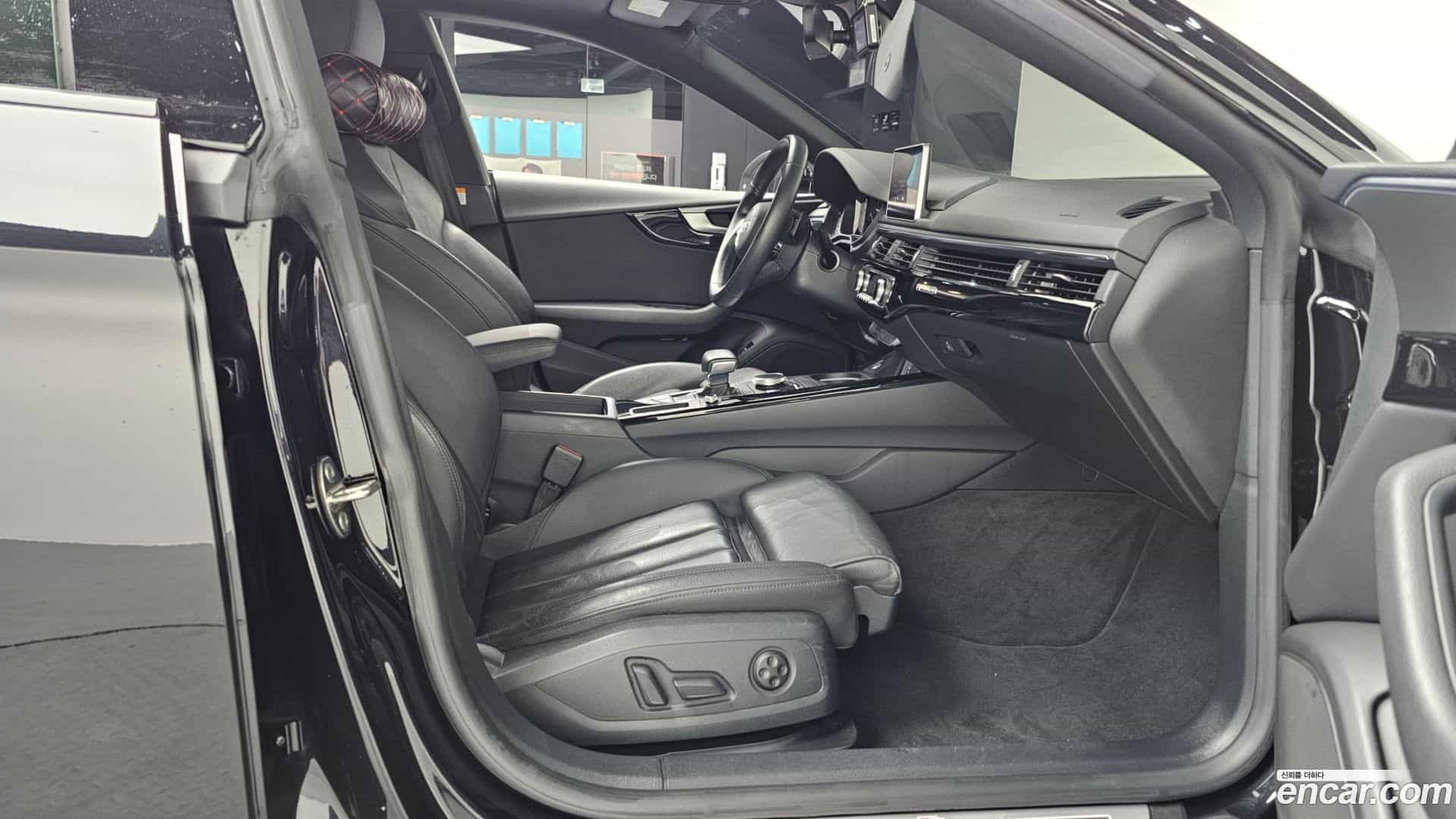 A5 Audi 2019.8-OPTION-015