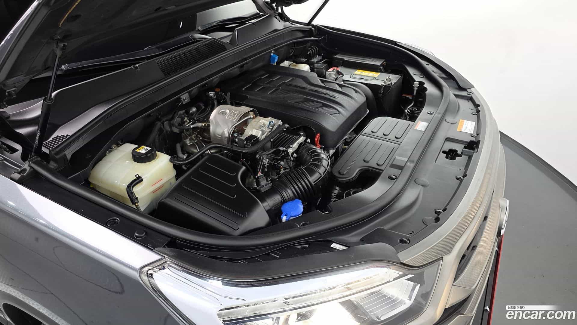 Rexton KG Mobility 2022.2-INNER-006