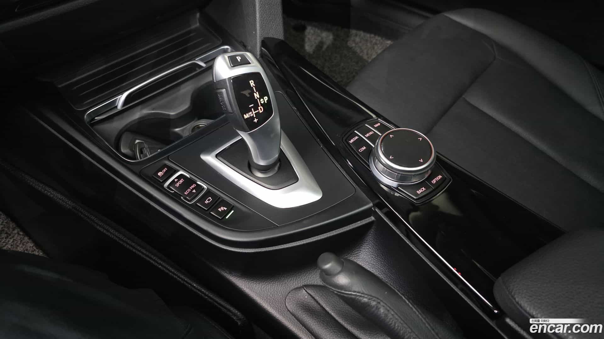 Gran Turismo BMW 2020.9-INNER-009