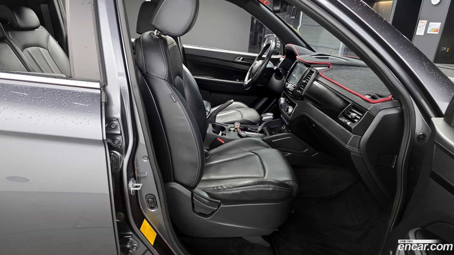 Rexton KG Mobility 2019.9-OPTION-016