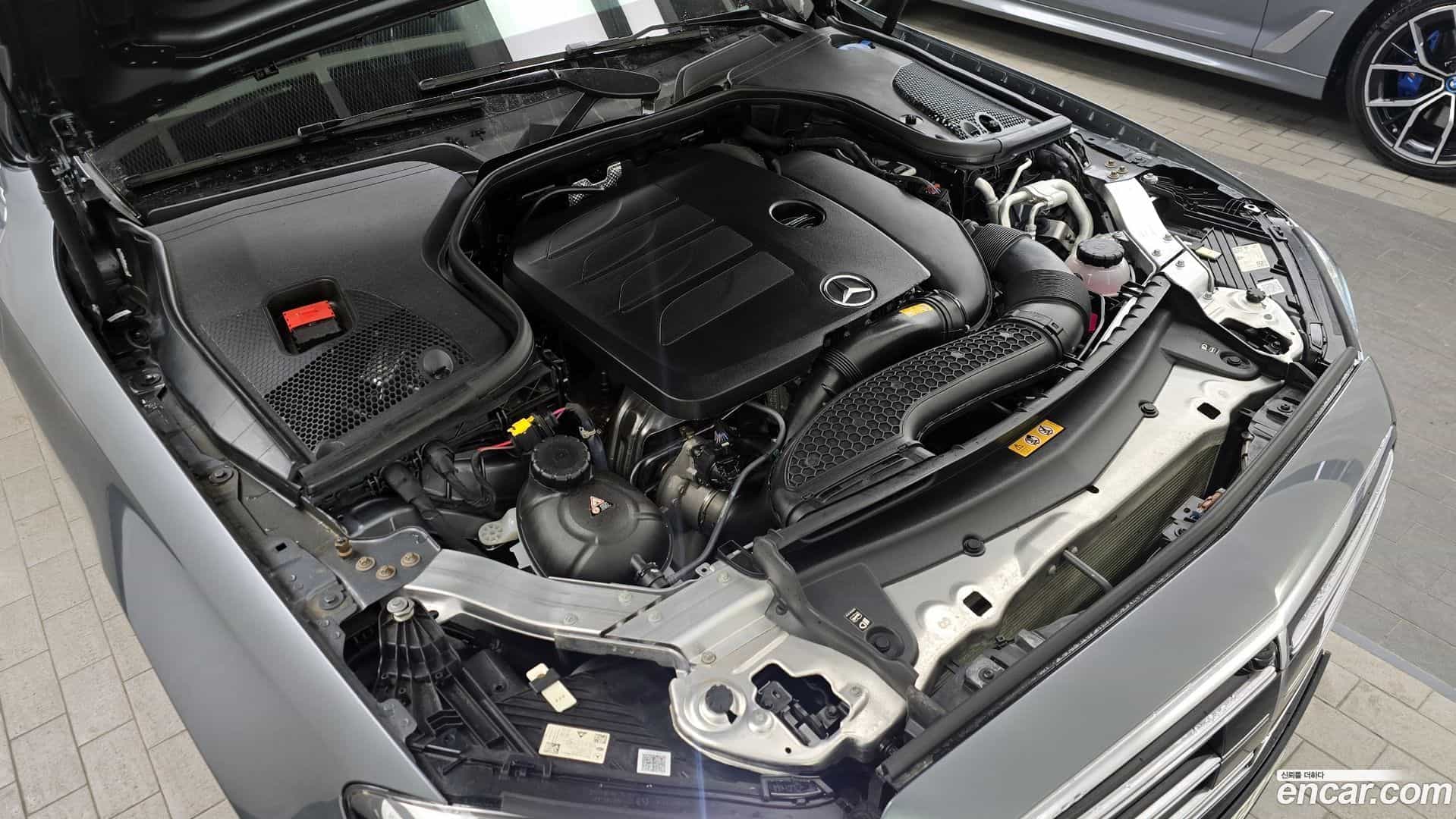 E-Class Mercedes-Benz 2022.11-INNER-006