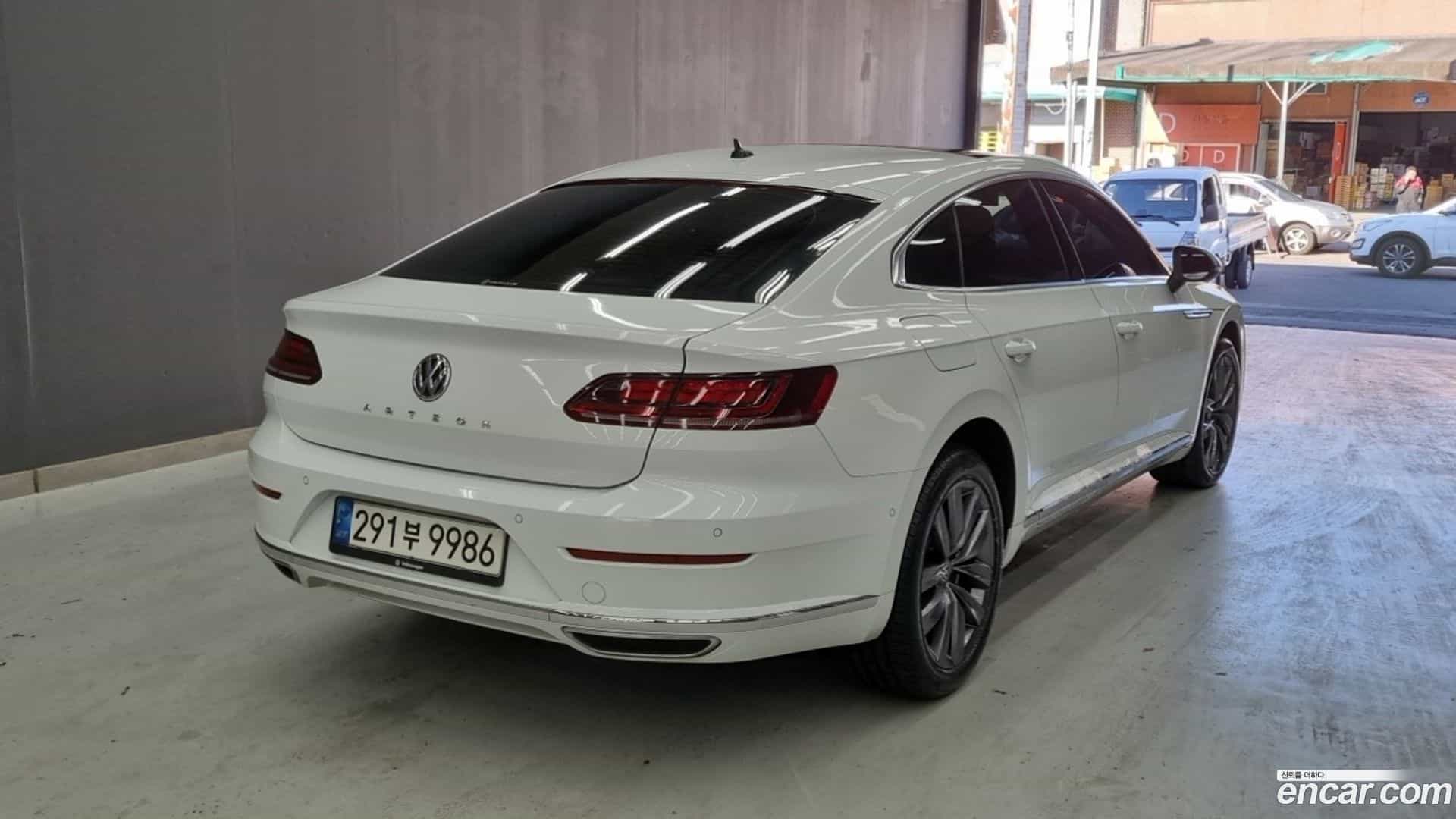 Arteon Volkswagen 2020.11-OUTER-002