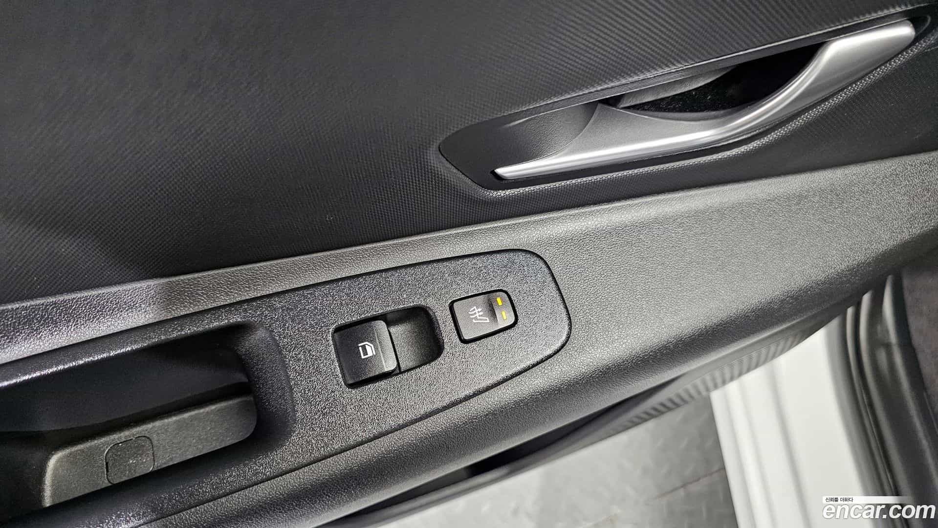 AVANTE Hyundai 2021.11-OPTION-023