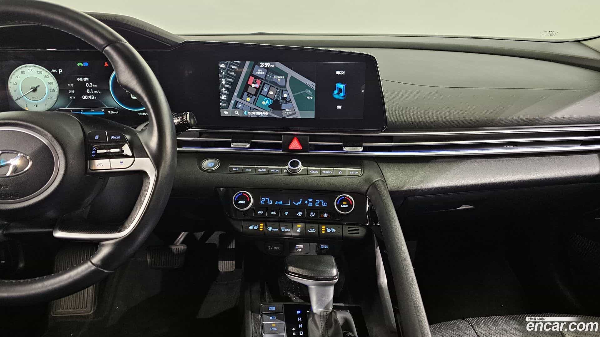 AVANTE Hyundai 2021.11-OPTION-024