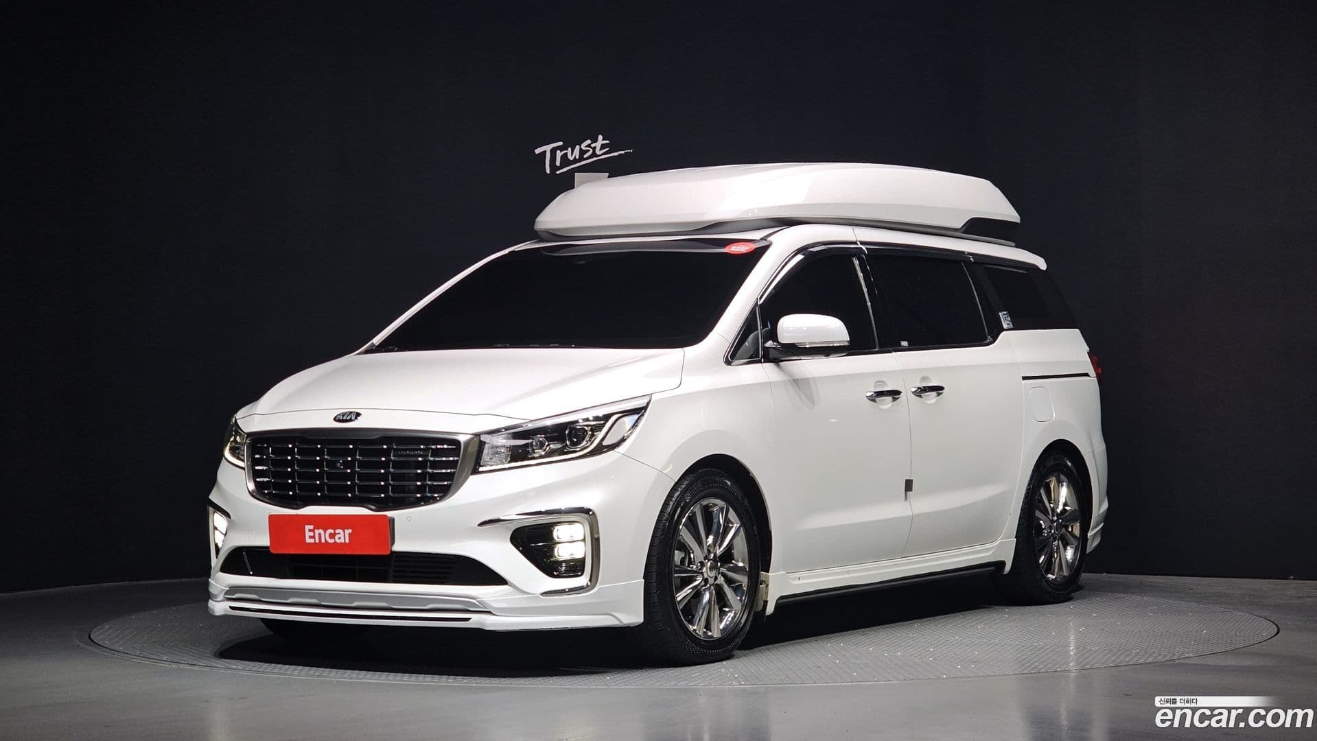 Main__Slider__Photo:Canival Kia 2020.0-0