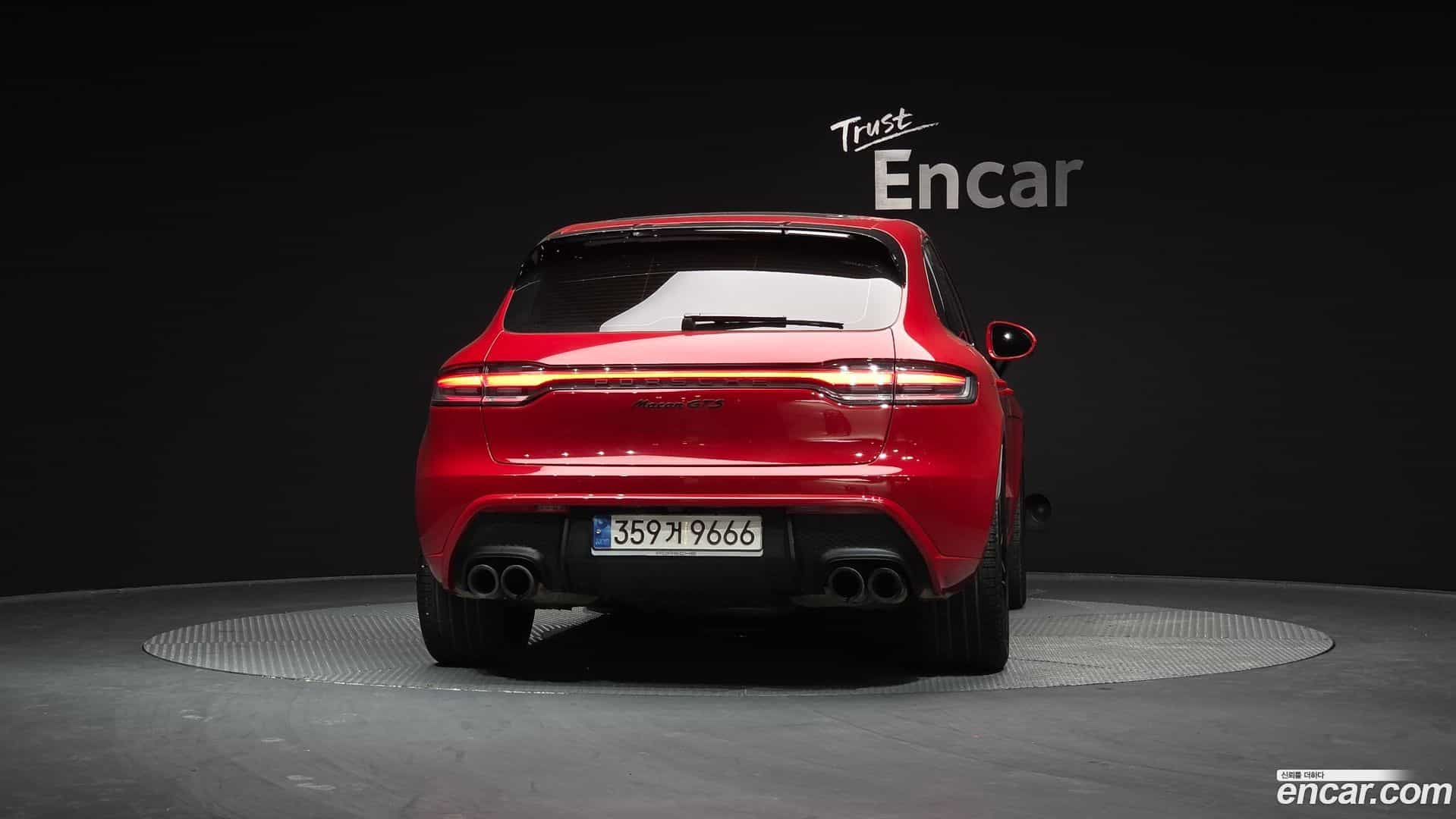 Macan Porsche 2022.3-OUTER-004