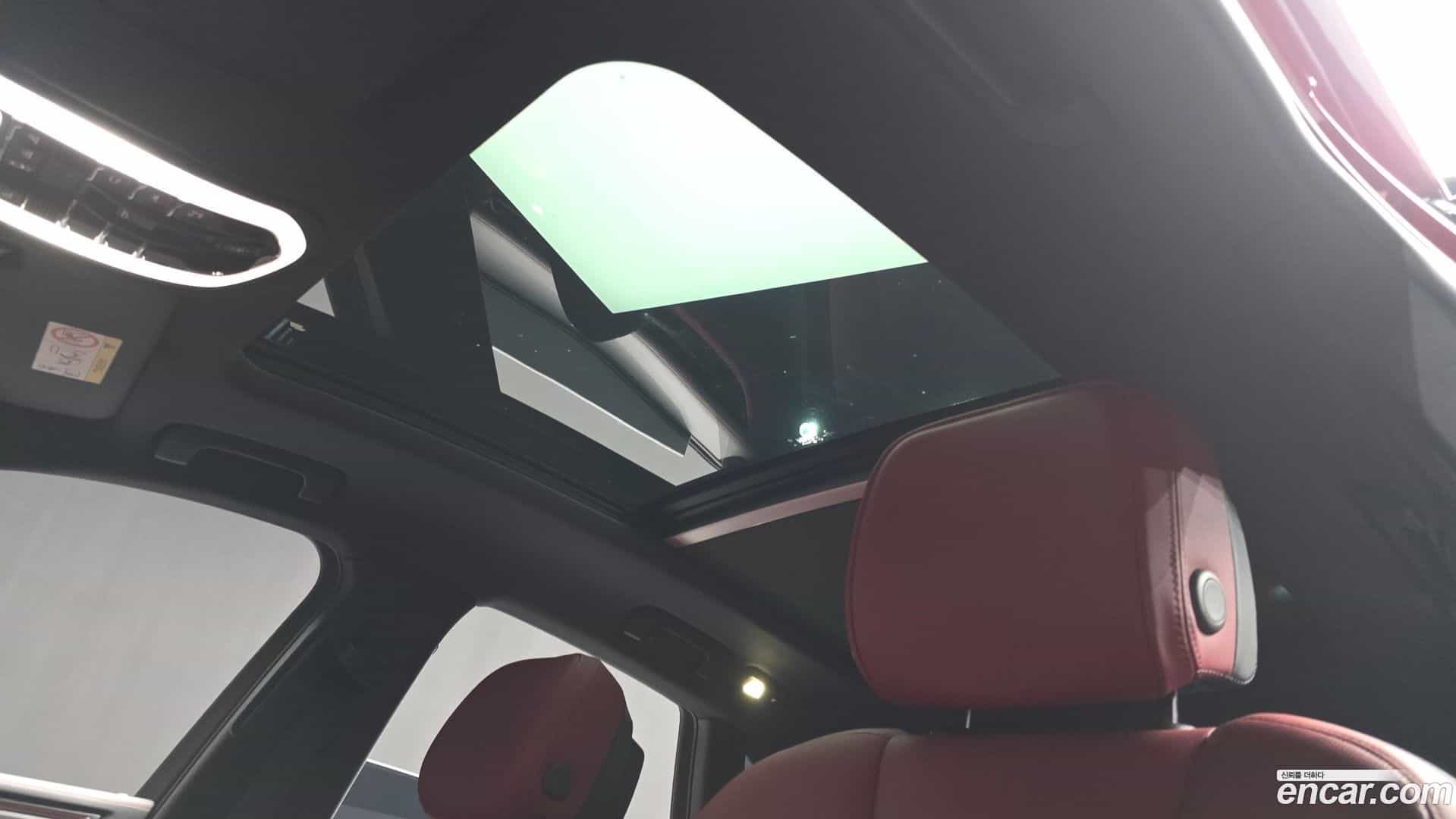 Macan Porsche 2022.3-OPTION-022