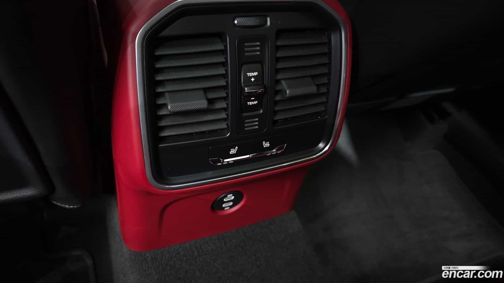 Macan Porsche 2022.3-OPTION-023