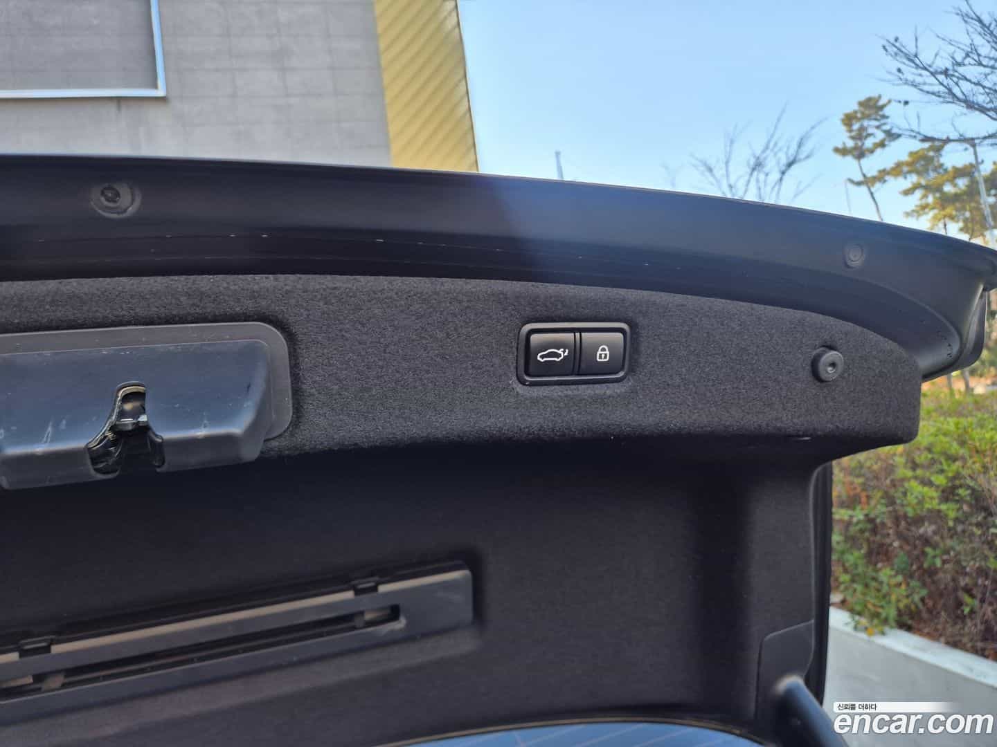 G90 Genesis 2020.1-INNER-006