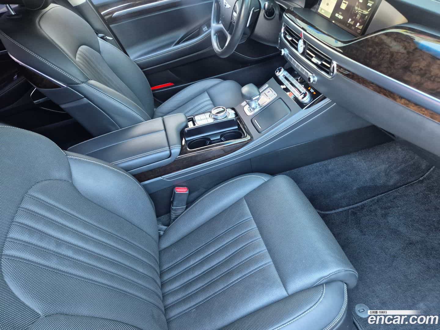 G90 Genesis 2020.1-INNER-010