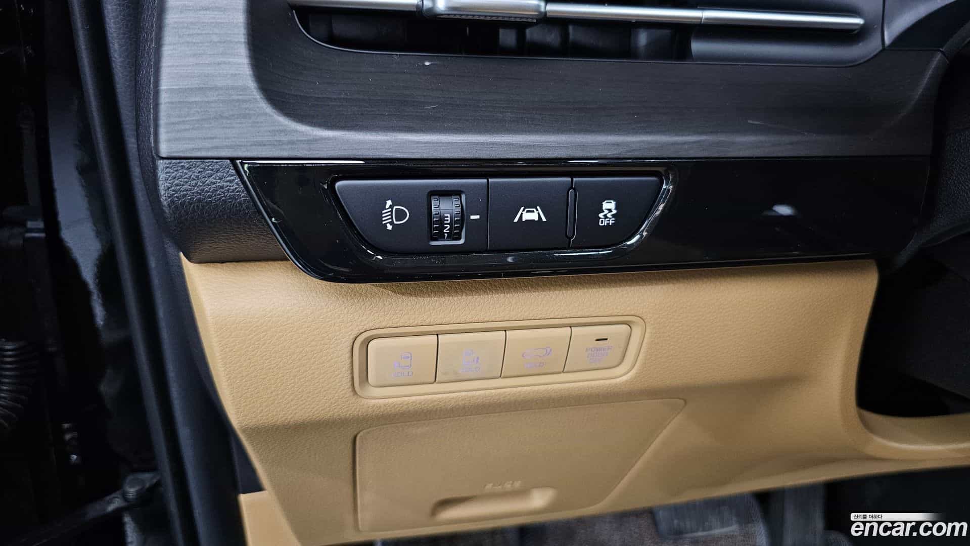 Canival Kia 2023.6-OPTION-017