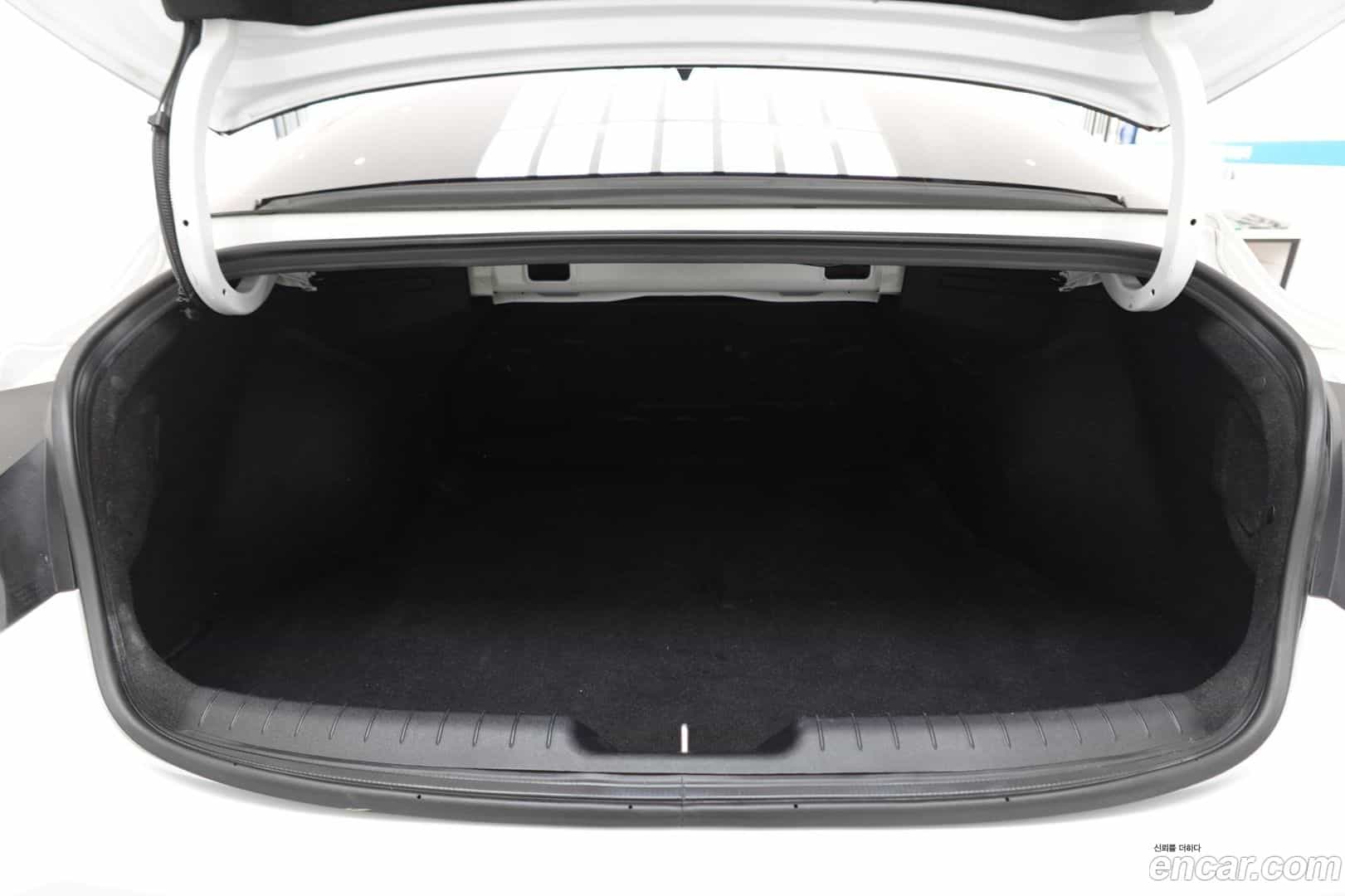 AVANTE Hyundai 2022.8-INNER-006