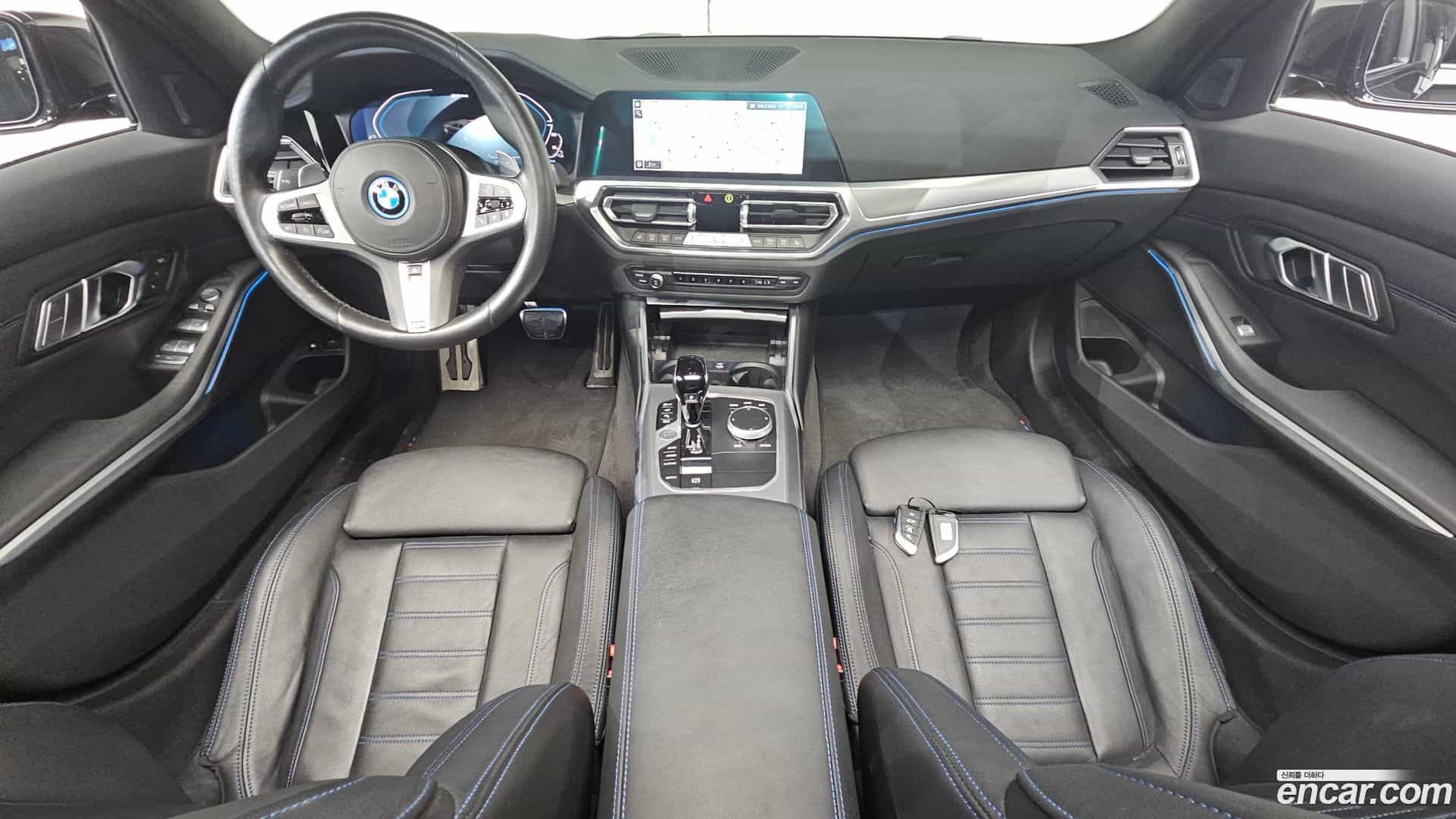 3-Series BMW 2022.0-INNER-007