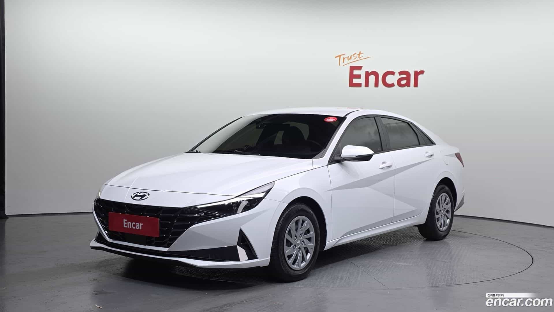 AVANTE Hyundai 2020.10-OUTER-001