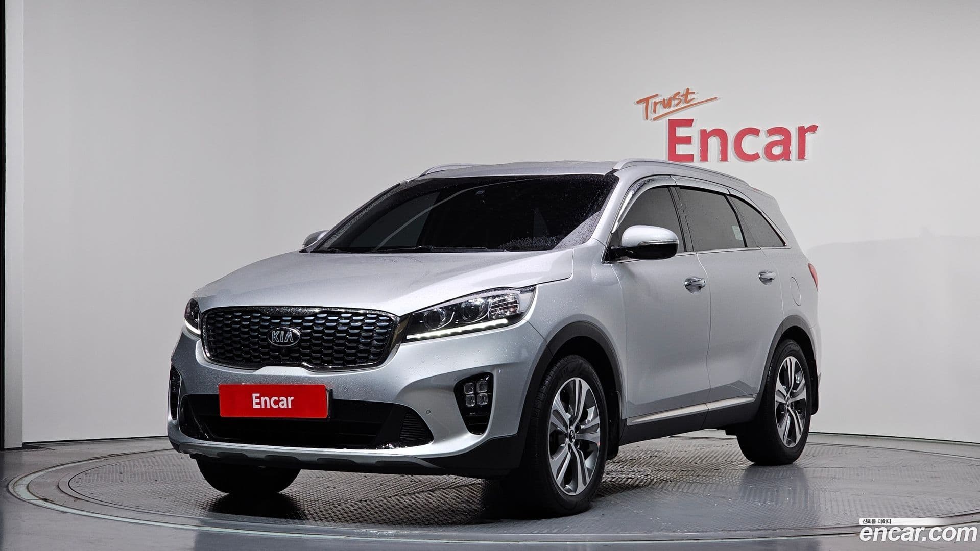 Main__Slider__Photo:Sorento Kia 2018.2-0