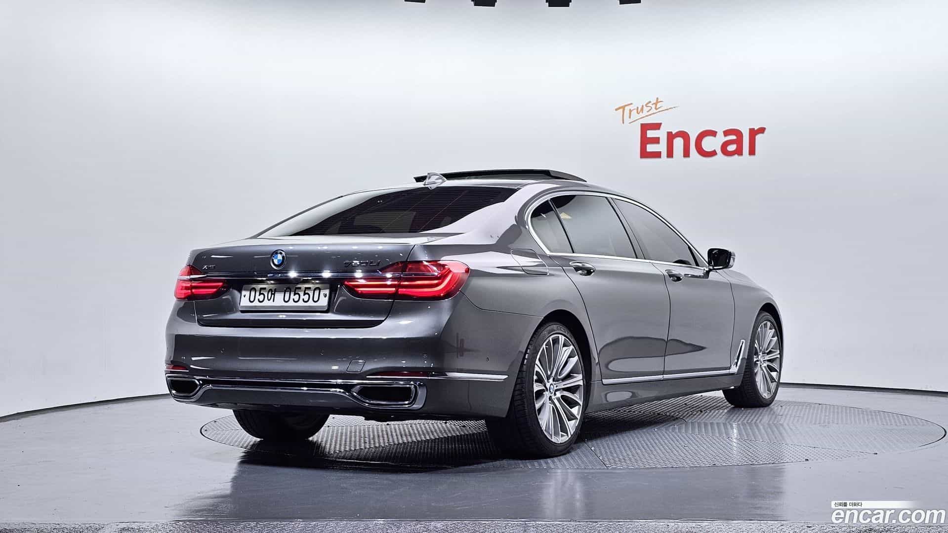 7-Series BMW 2015.11-OUTER-002