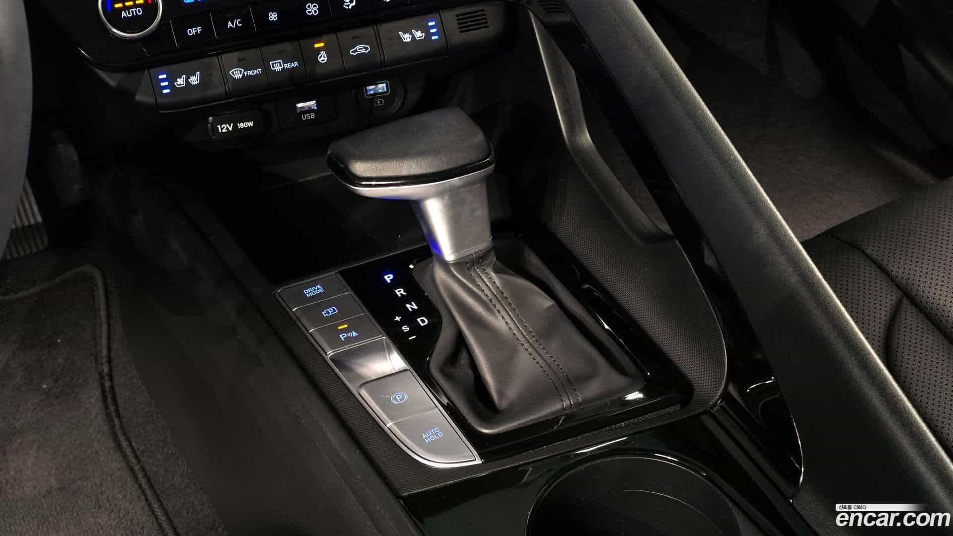 AVANTE Hyundai 2023.0-INNER-009