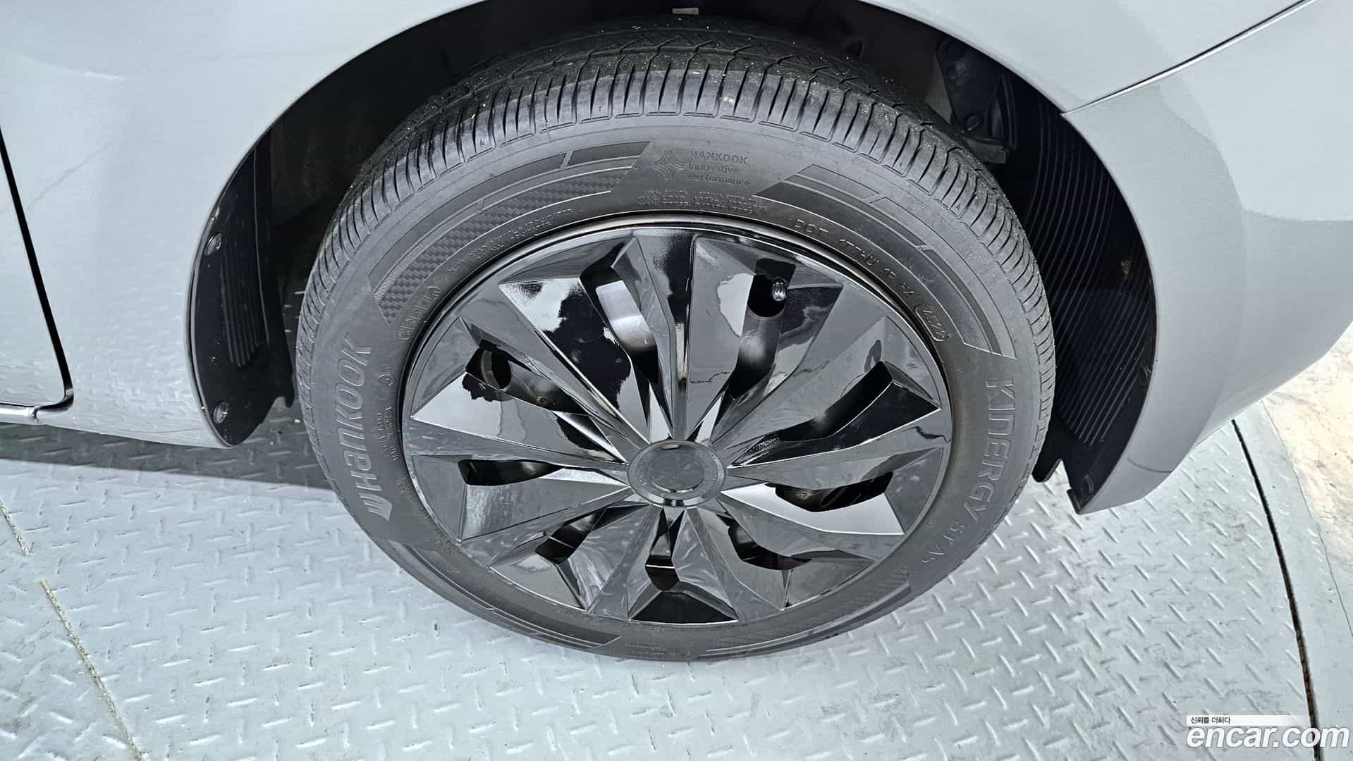 RAY Kia 2022.11-OUTER-005