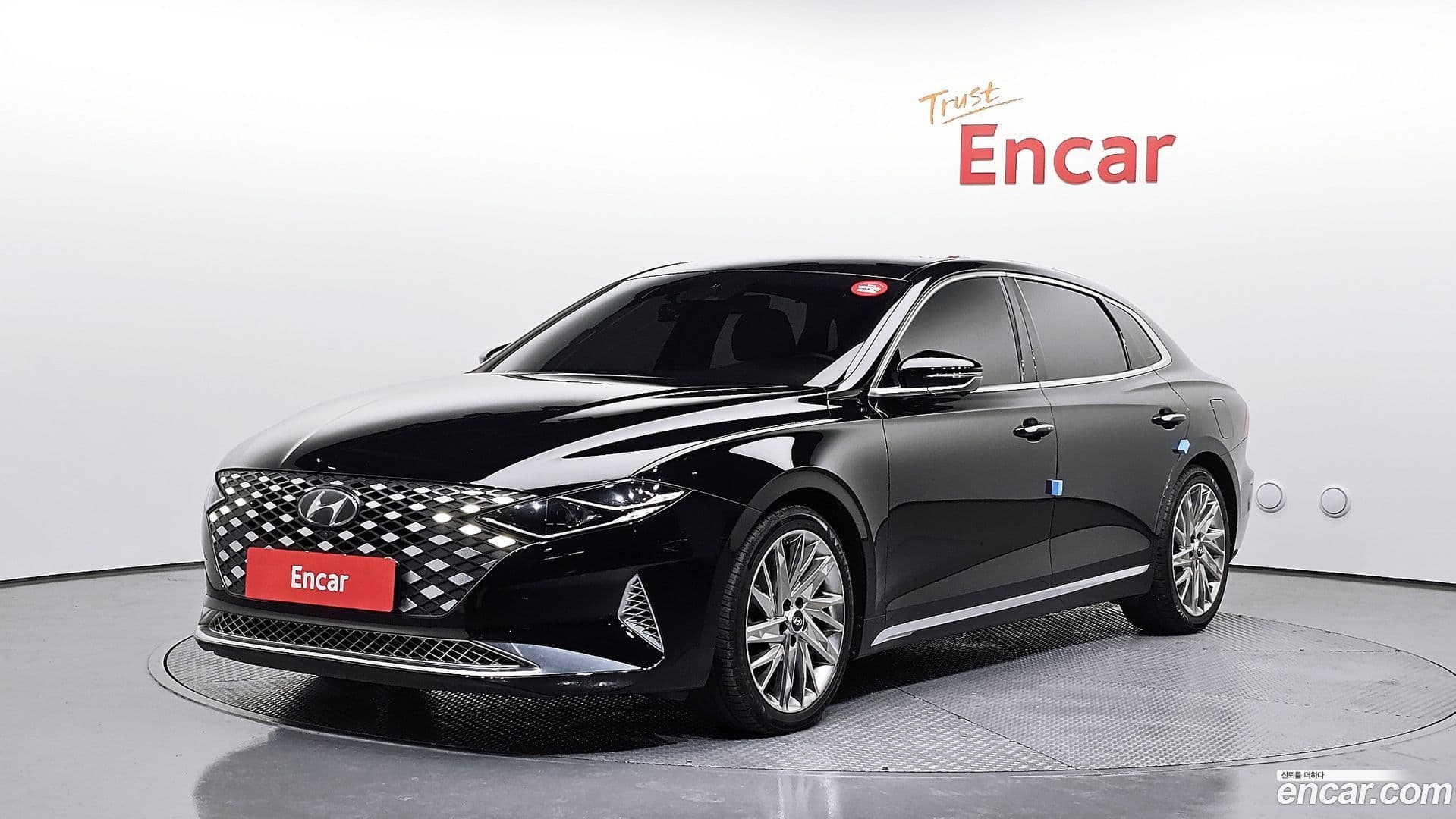 Main__Slider__Photo:Grandeur Hyundai 2021.5-0