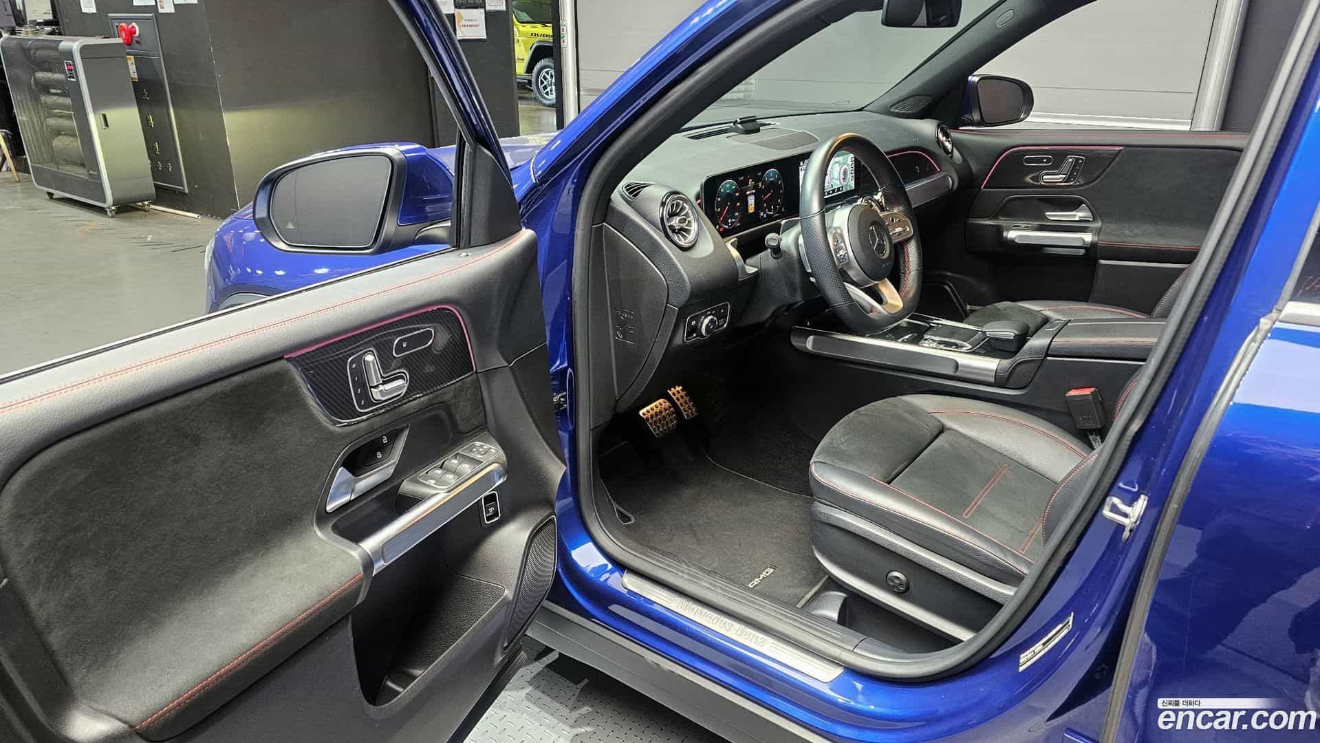 GLB-Class Mercedes-Benz 2020.9-INNER-010