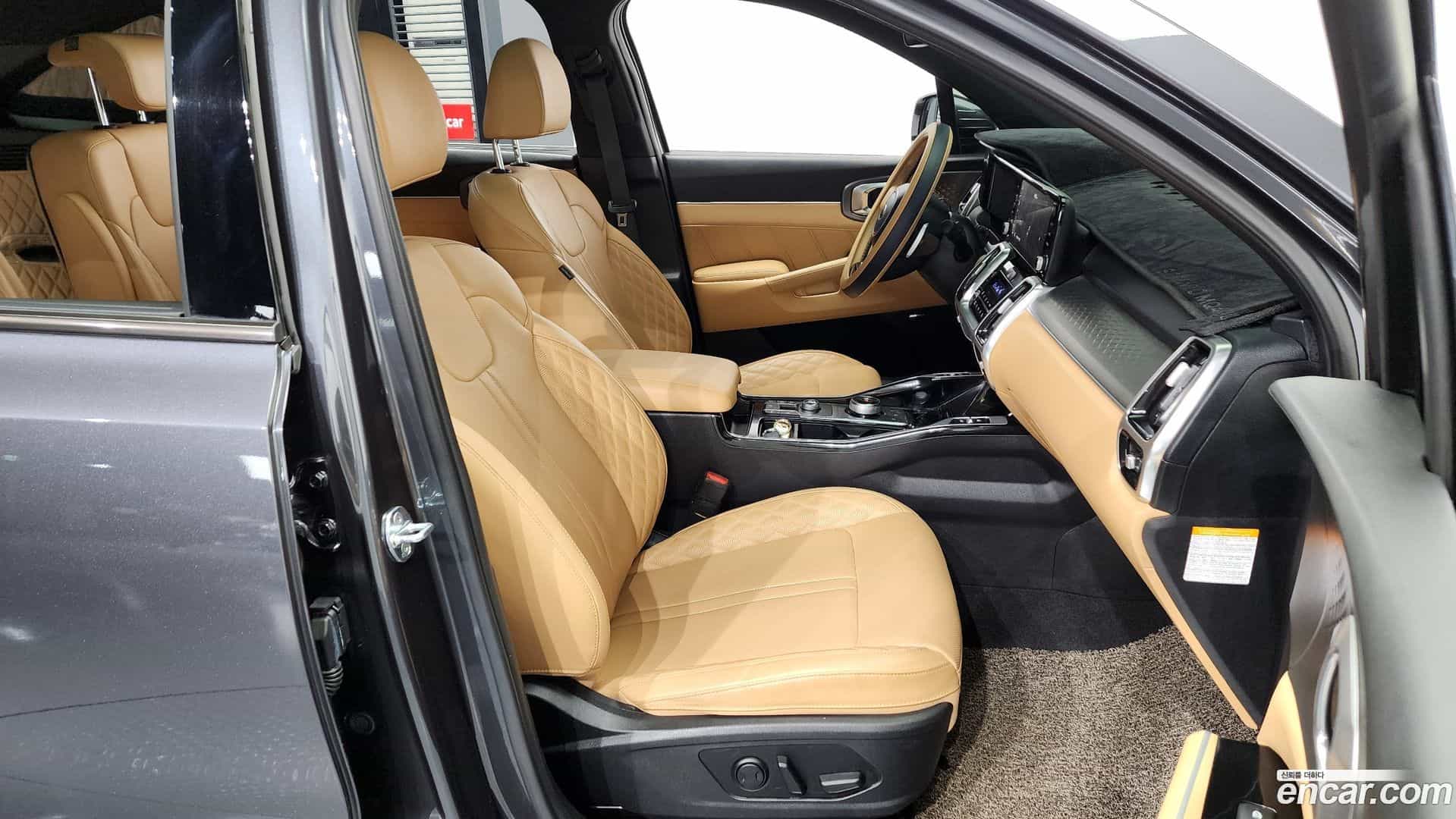 Sorento Kia 2021.0-OPTION-015